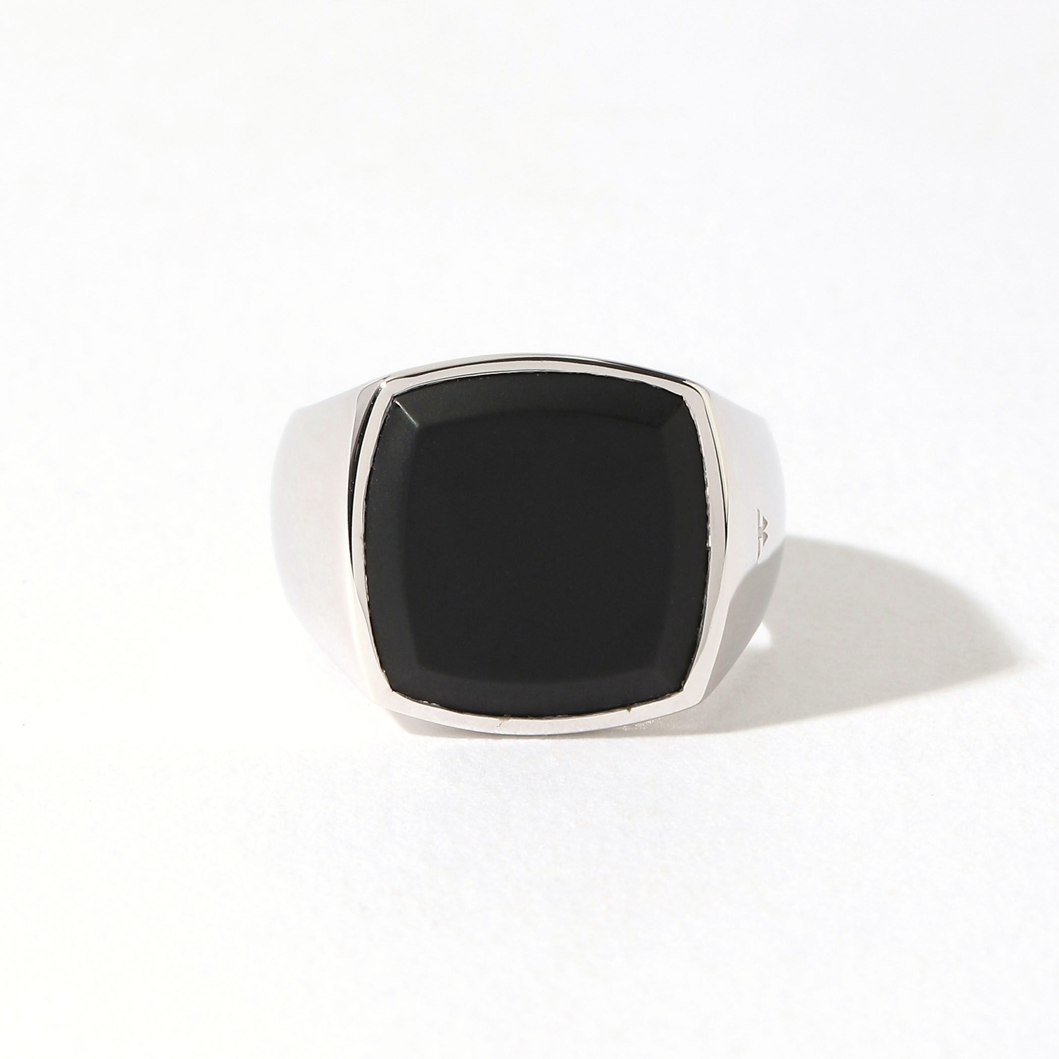 TOM WOOD CUSHION BLACK ONYX リング｜トゥモローランド 公式サイト