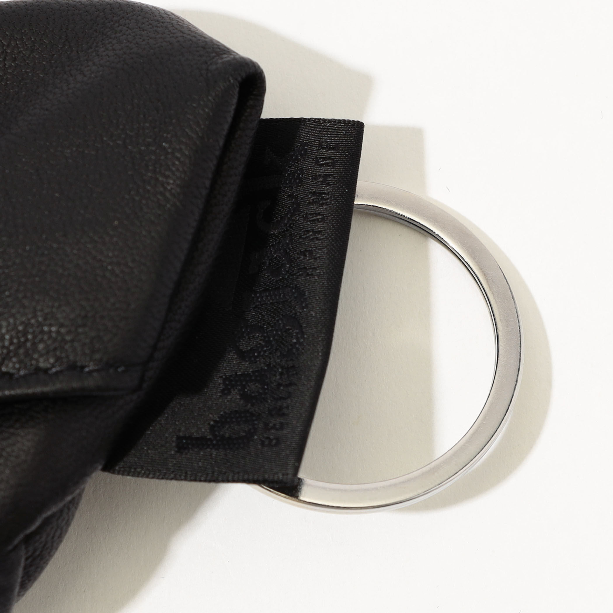 別注】bagjack mouse pouch S｜トゥモローランド 公式サイト