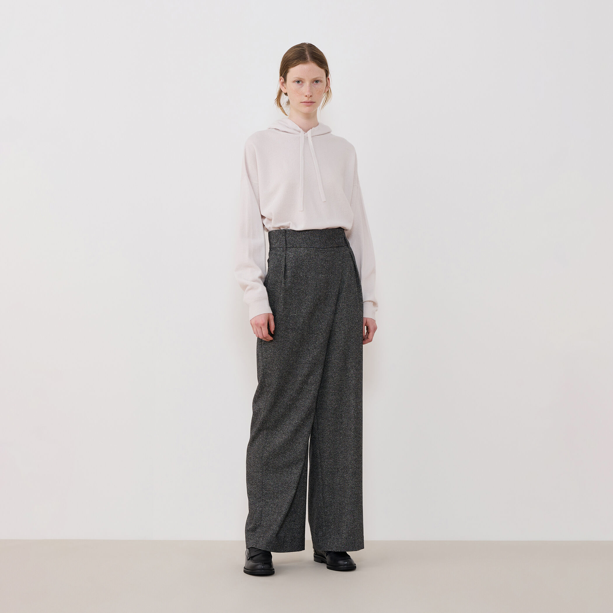 モノフラノ ワンサイドタックスラックス｜トゥモローランド 公式通販