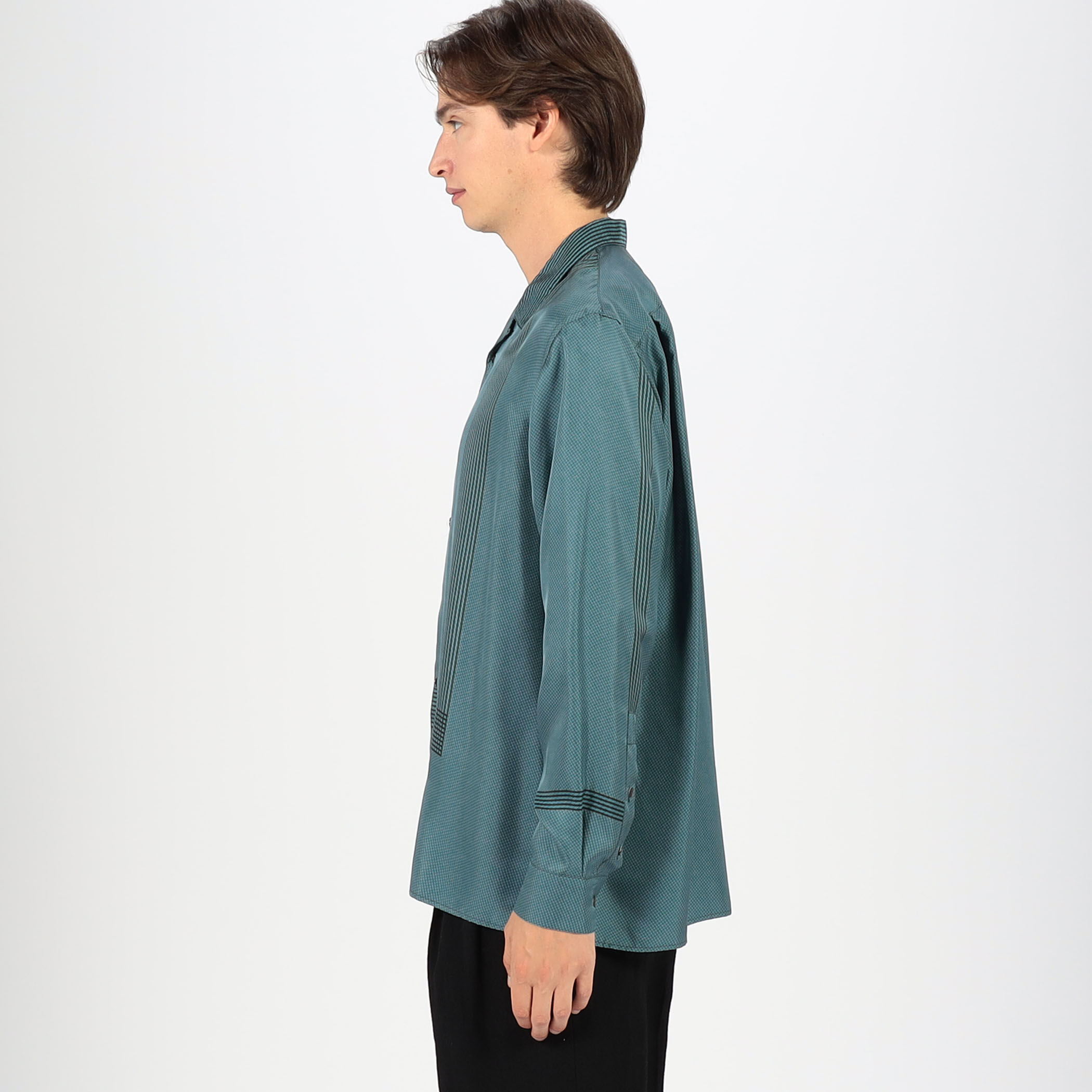 シルクツイル パネルプリント オープンカラーシャツ｜トゥモローランド