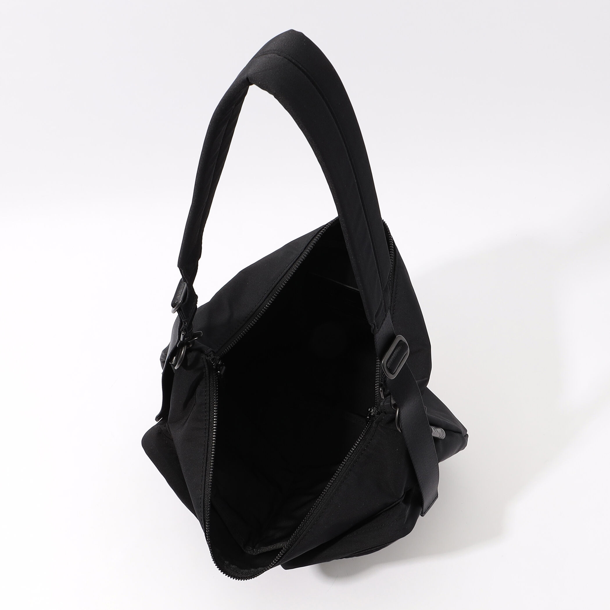 AMIACALVA Gabardine bodybag ポリエステルギャバジン ボディ