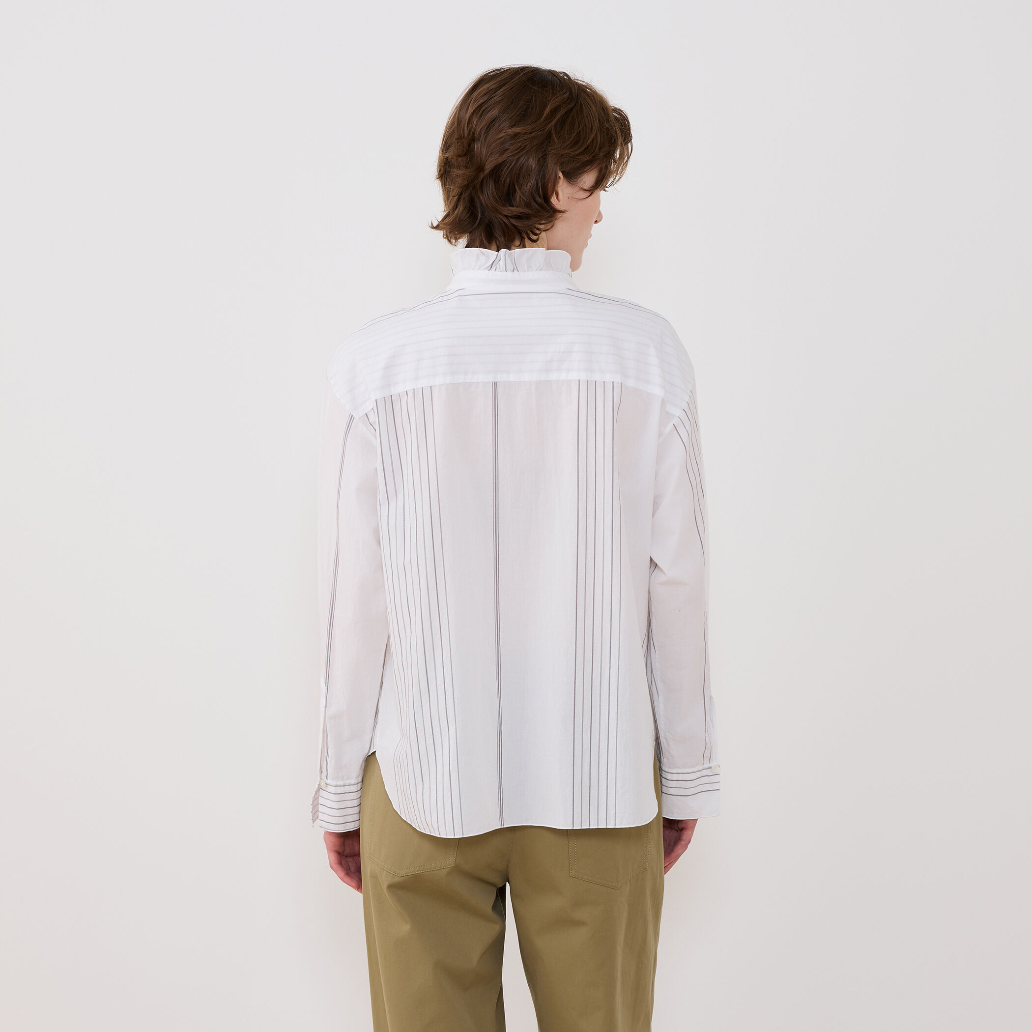 TOMORROWLAND ギャルリーヴィー コットンサッカー フリルクルーシャツ GALERIE VIE（ギャルリー ヴィー）の「コットンサッカー フリル