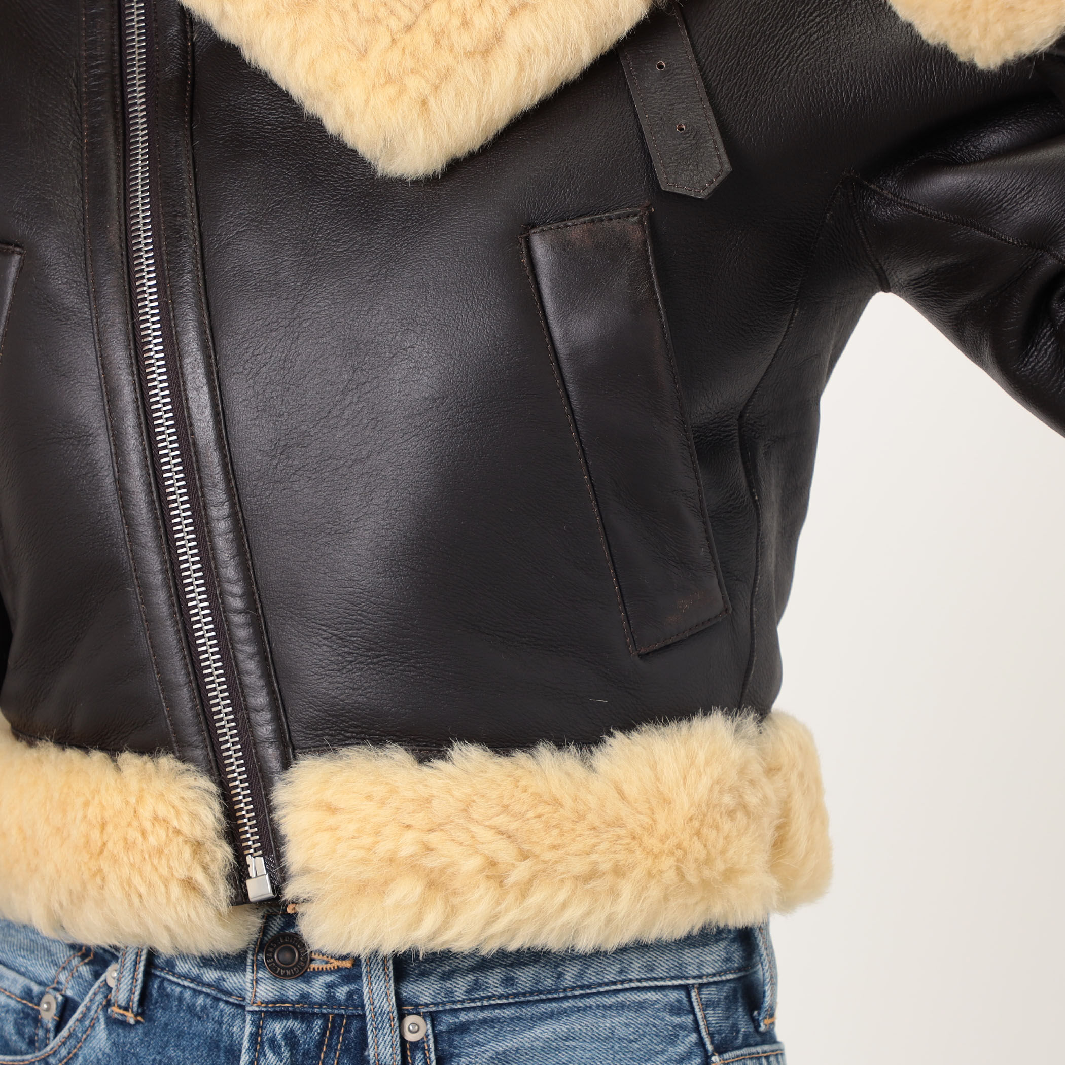 JACQUEMUS LE BLOUSON AVIATORE ムートンジャケット｜トゥモローランド