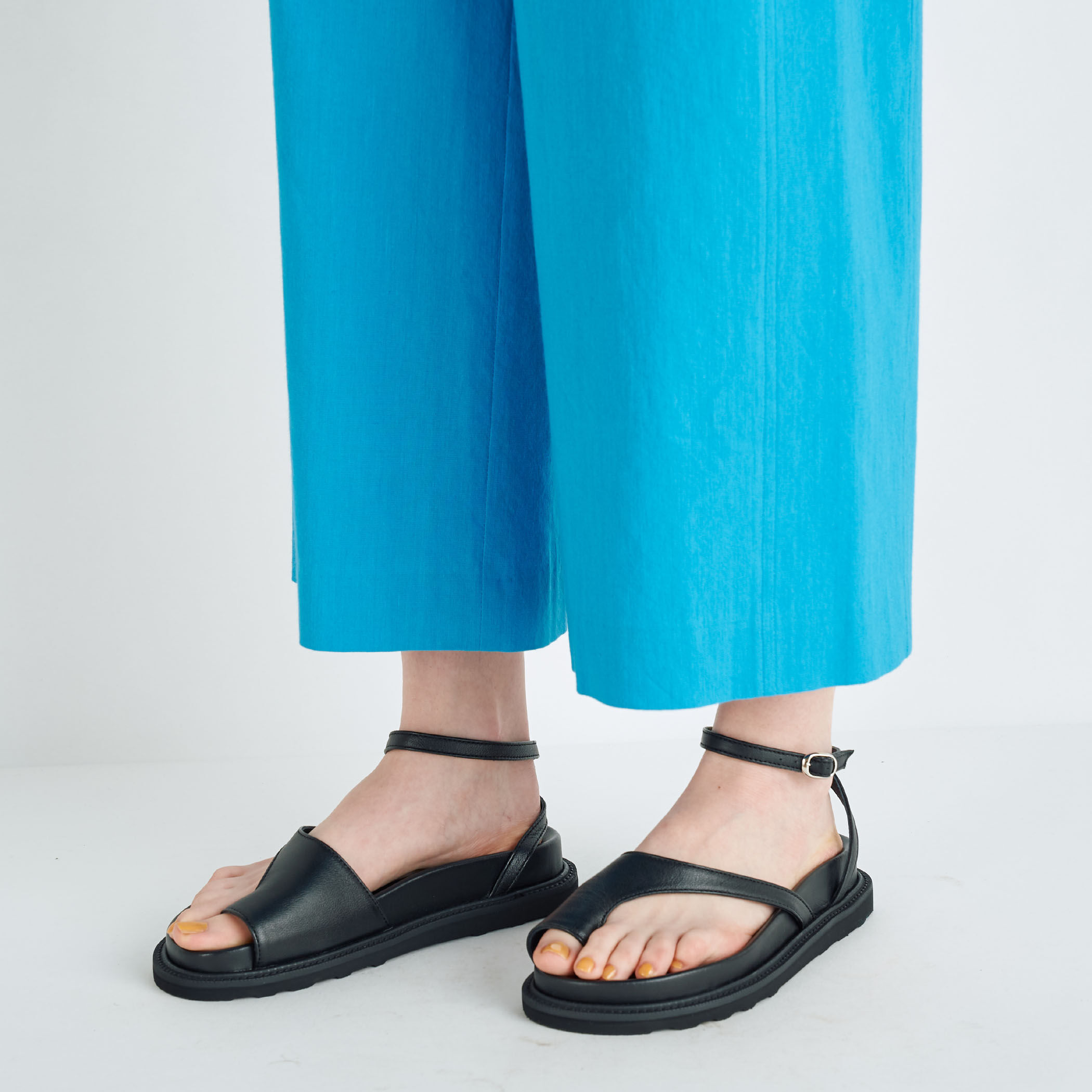 □レーヨンリネンコットン フレアクロップドパンツ