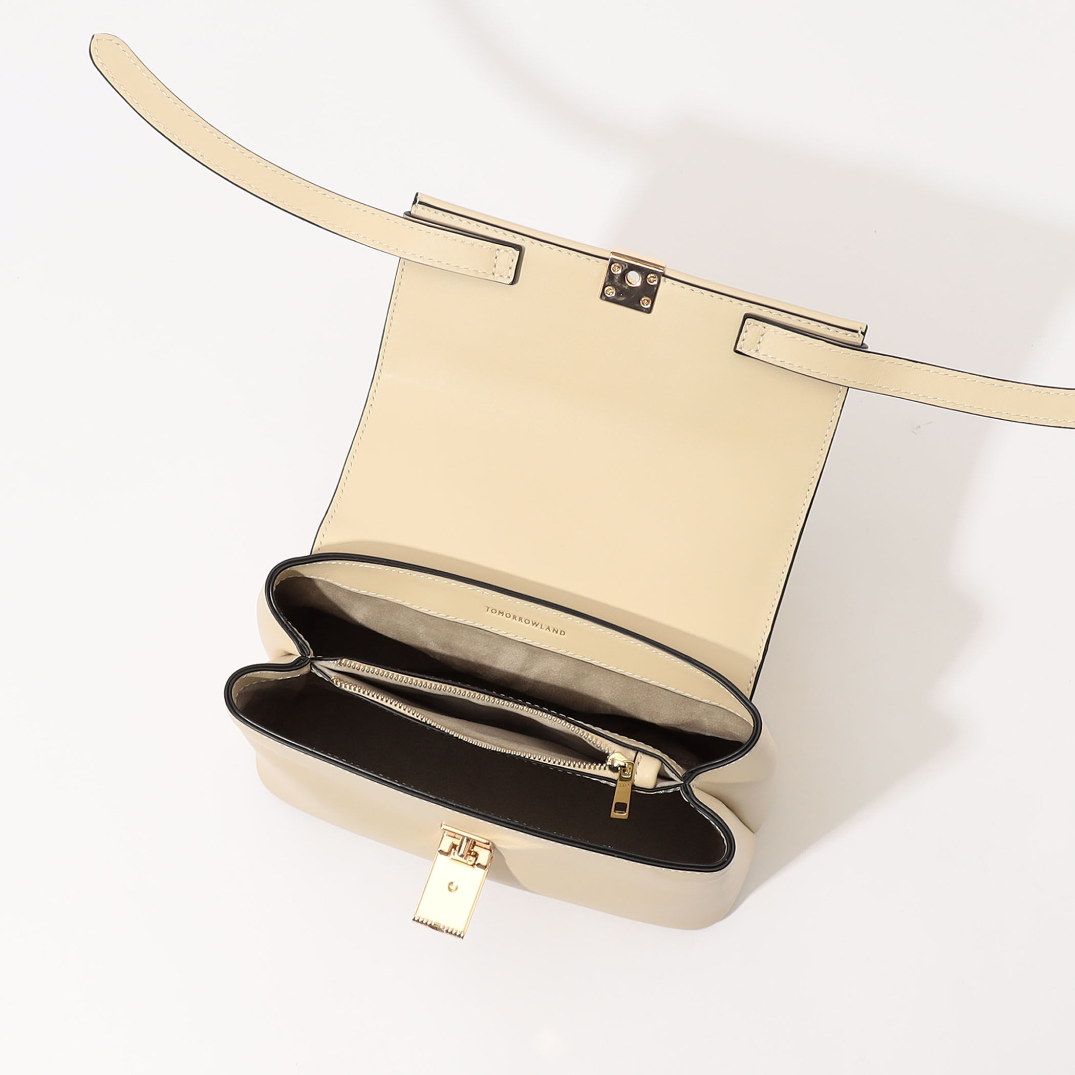 Atelier TOMORROWLAND BELTY ワンハンドルバッグ Atelier TOMORROWLAND BELTY ワンハンドルバッグ