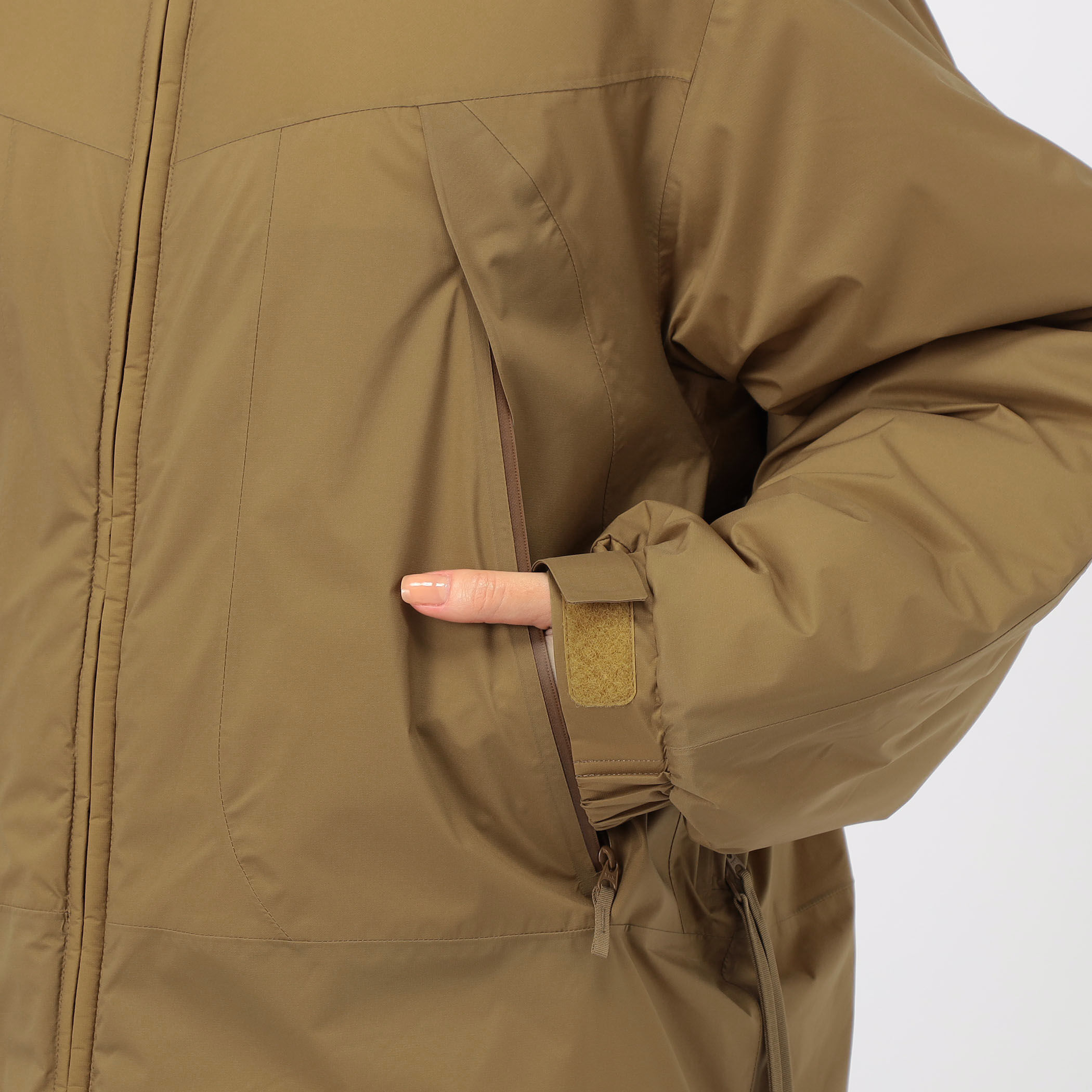 HYKE PERTEX PUFF JACKET｜トゥモローランド 公式サイト