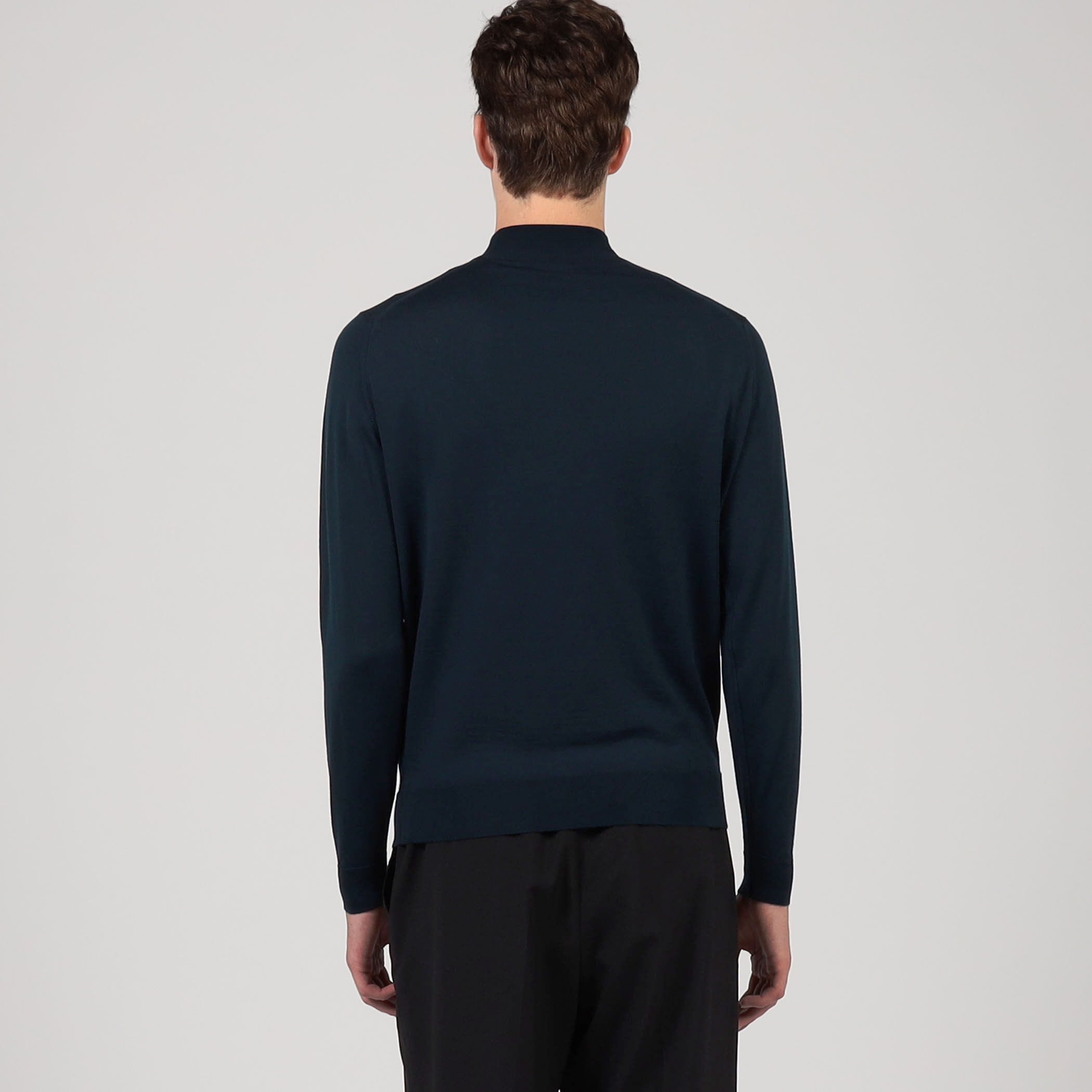 JOHN SMEDLEY 30G MODERN FIT ウール モックネックプルオーバー