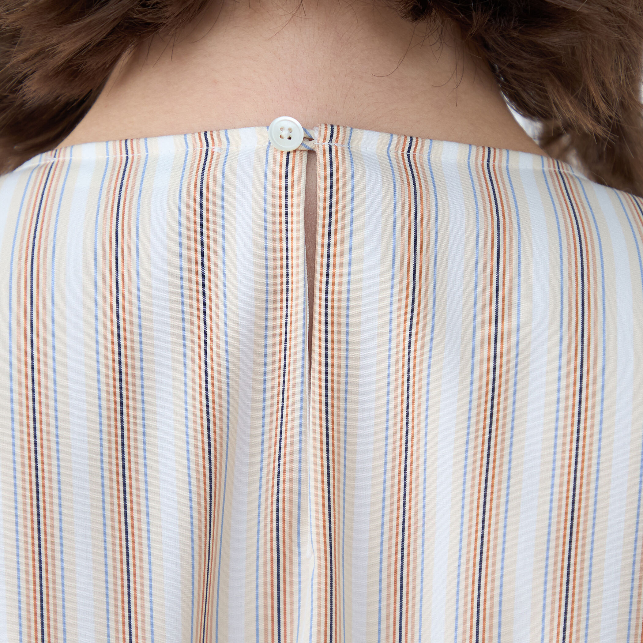 コットンブロード プルオーバーブラウス｜トゥモローランド 公式通販