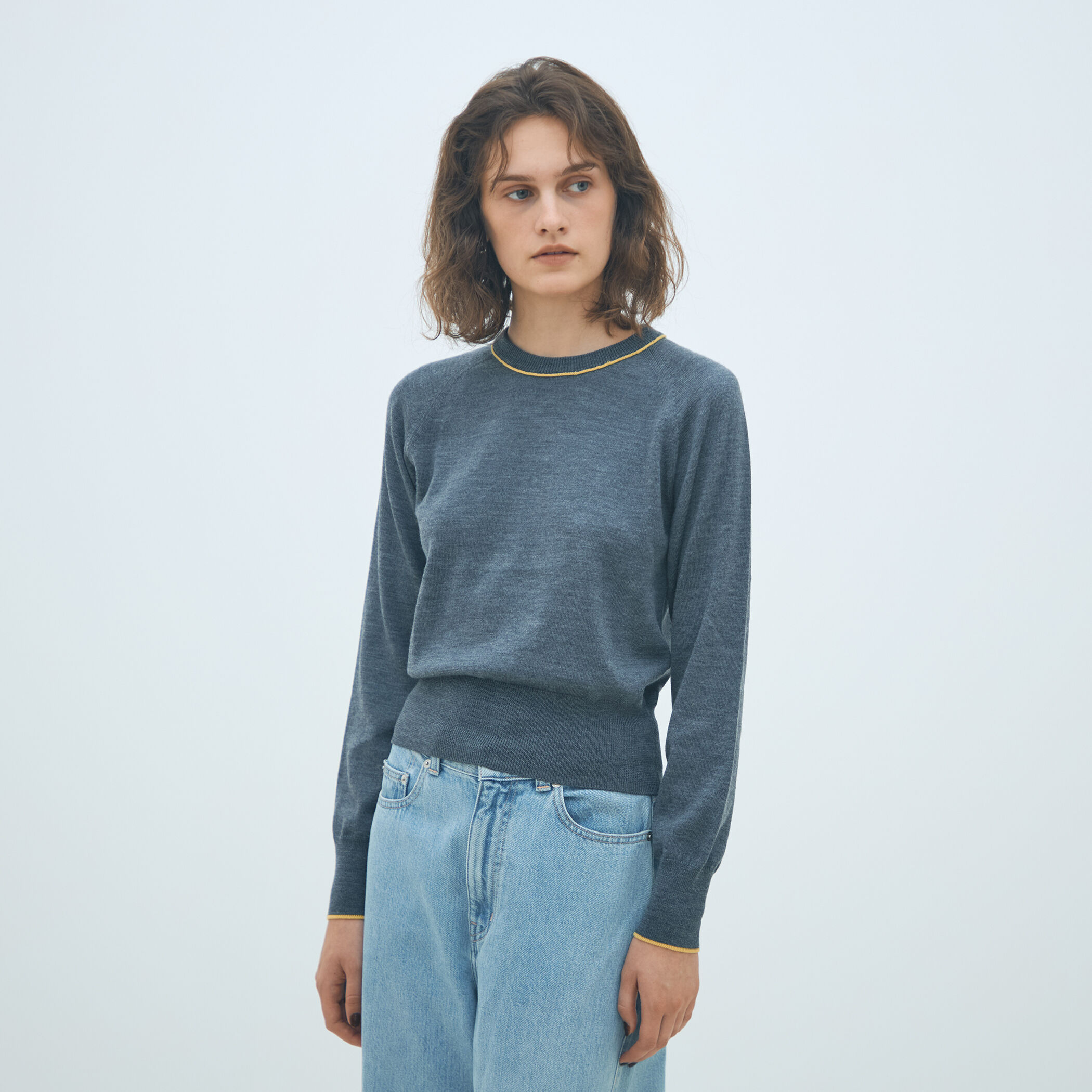 プレーンウール クルーネックプルオーバー｜トゥモローランド 公式通販