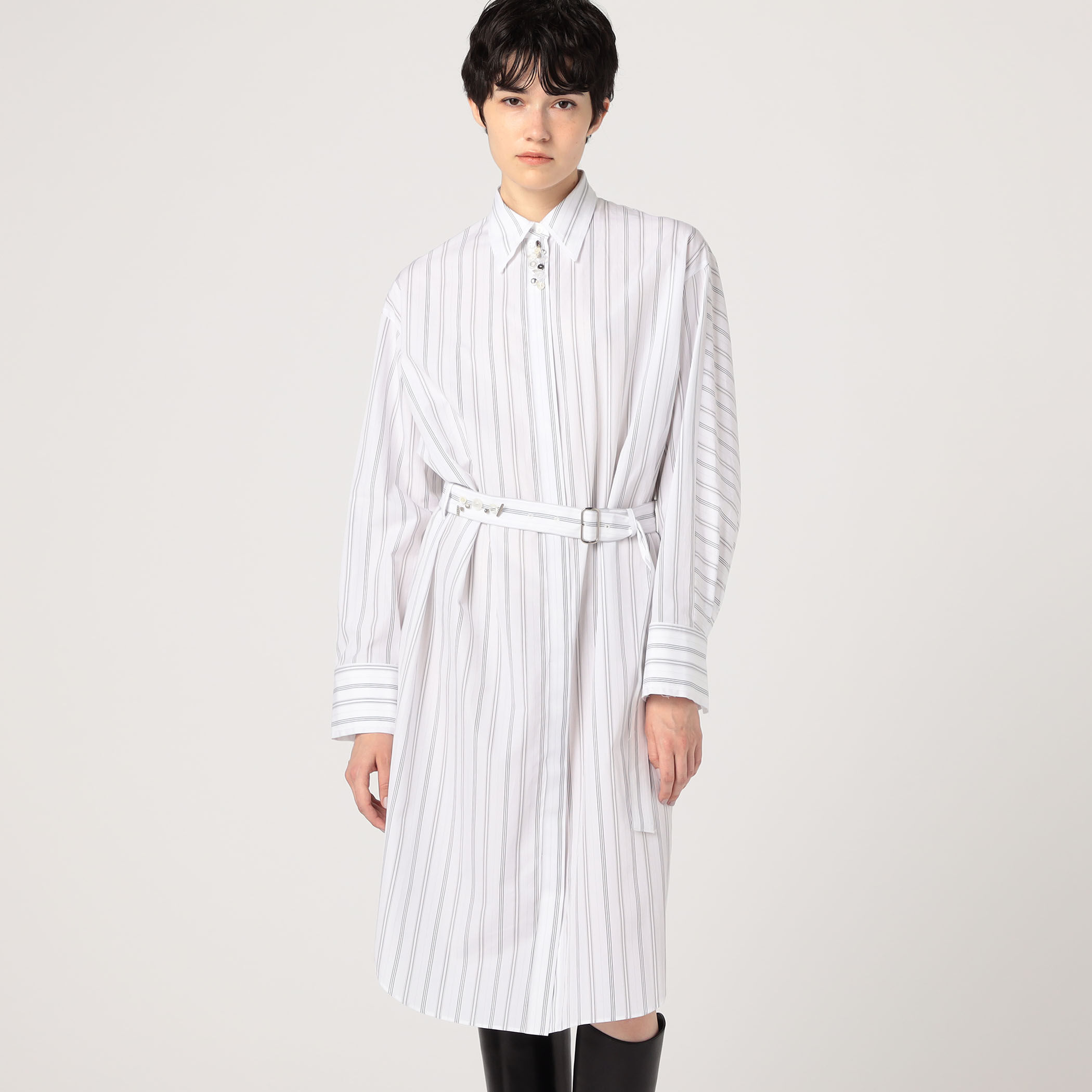 コンパクトプレーンコットン シャツワンピース｜トゥモローランド 公式通販