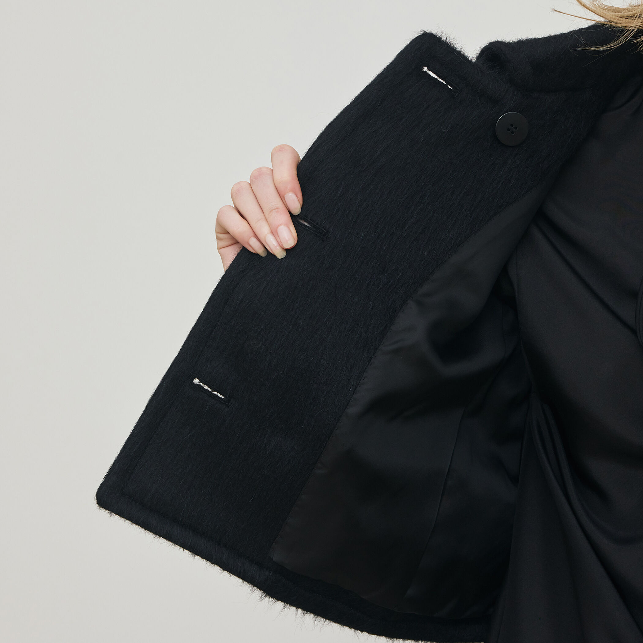 スーリーアルパカブラックシャギー ショートジャケット