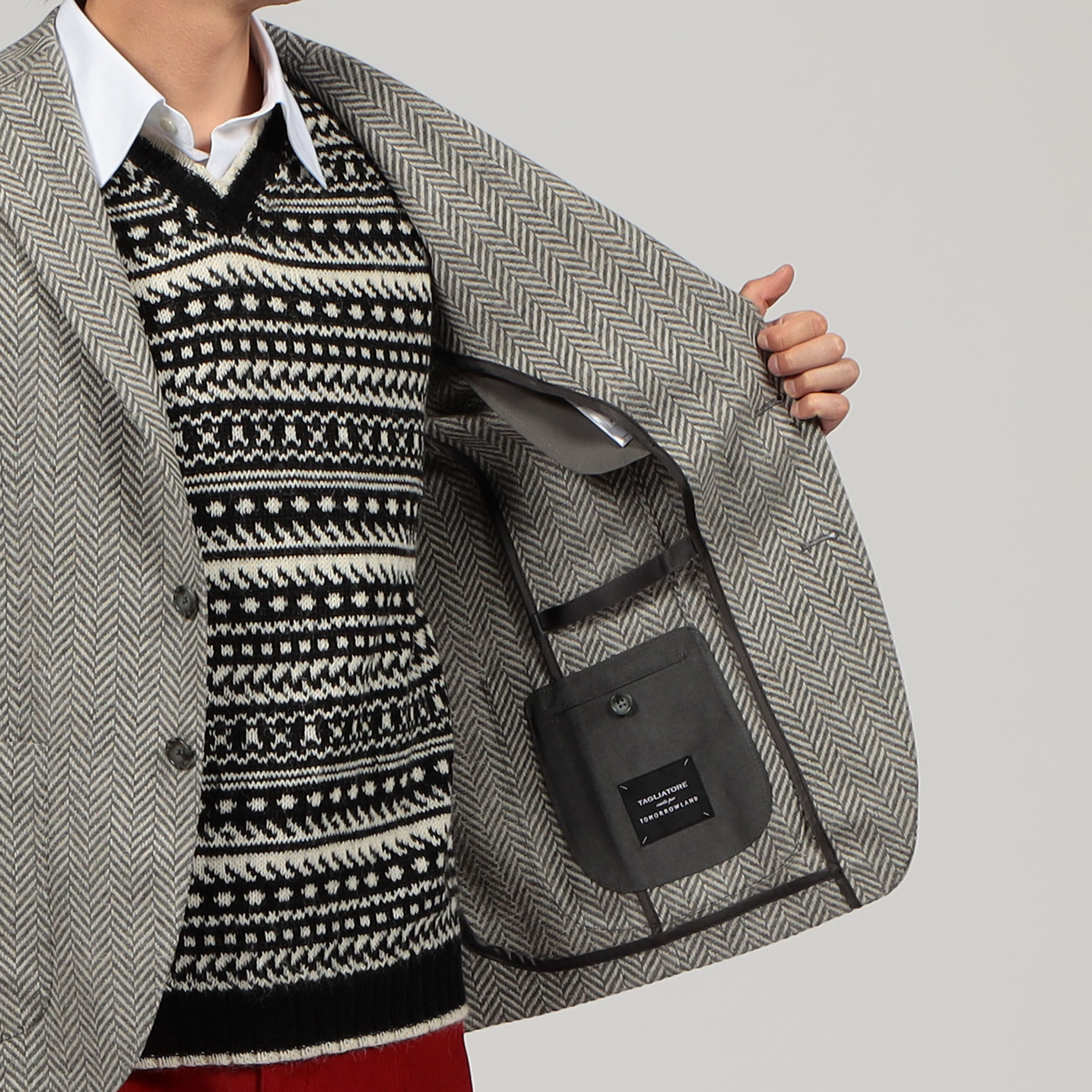 TAGLIATORE G-DAKAR22K ウール シングルブレステッド2B