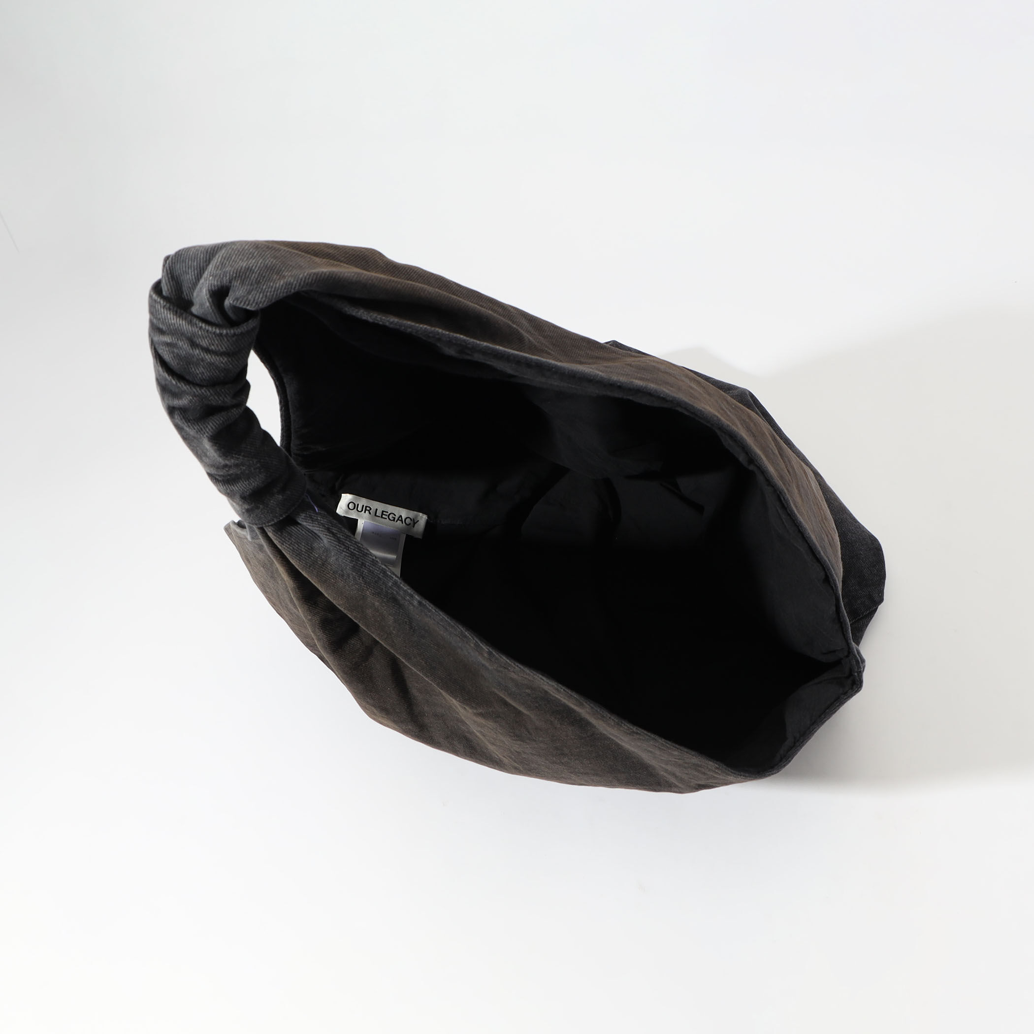 OUR LEGACY DRIP BAG Nebula wash｜トゥモローランド 公式サイト