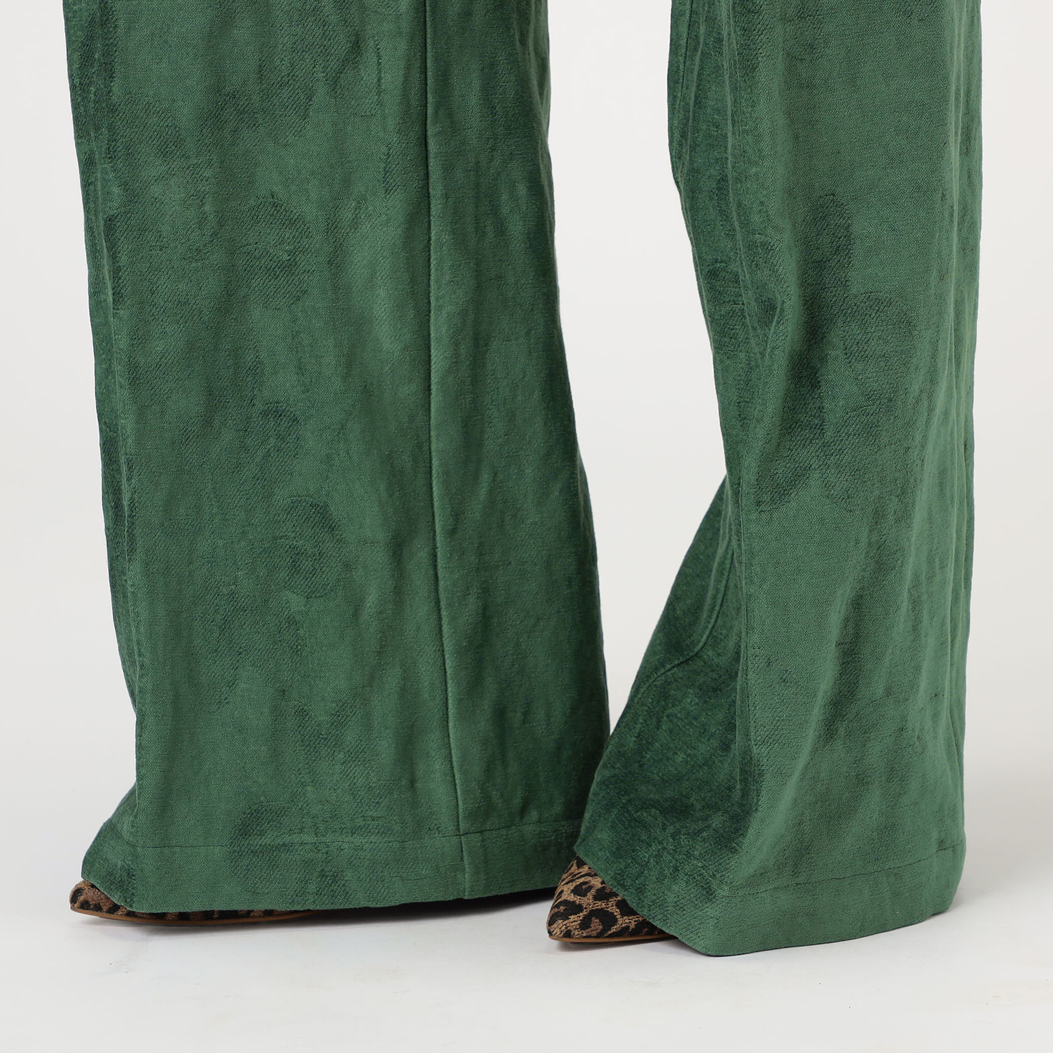 Christian Wijnants ベルベット パンツ｜トゥモローランド 公式通販