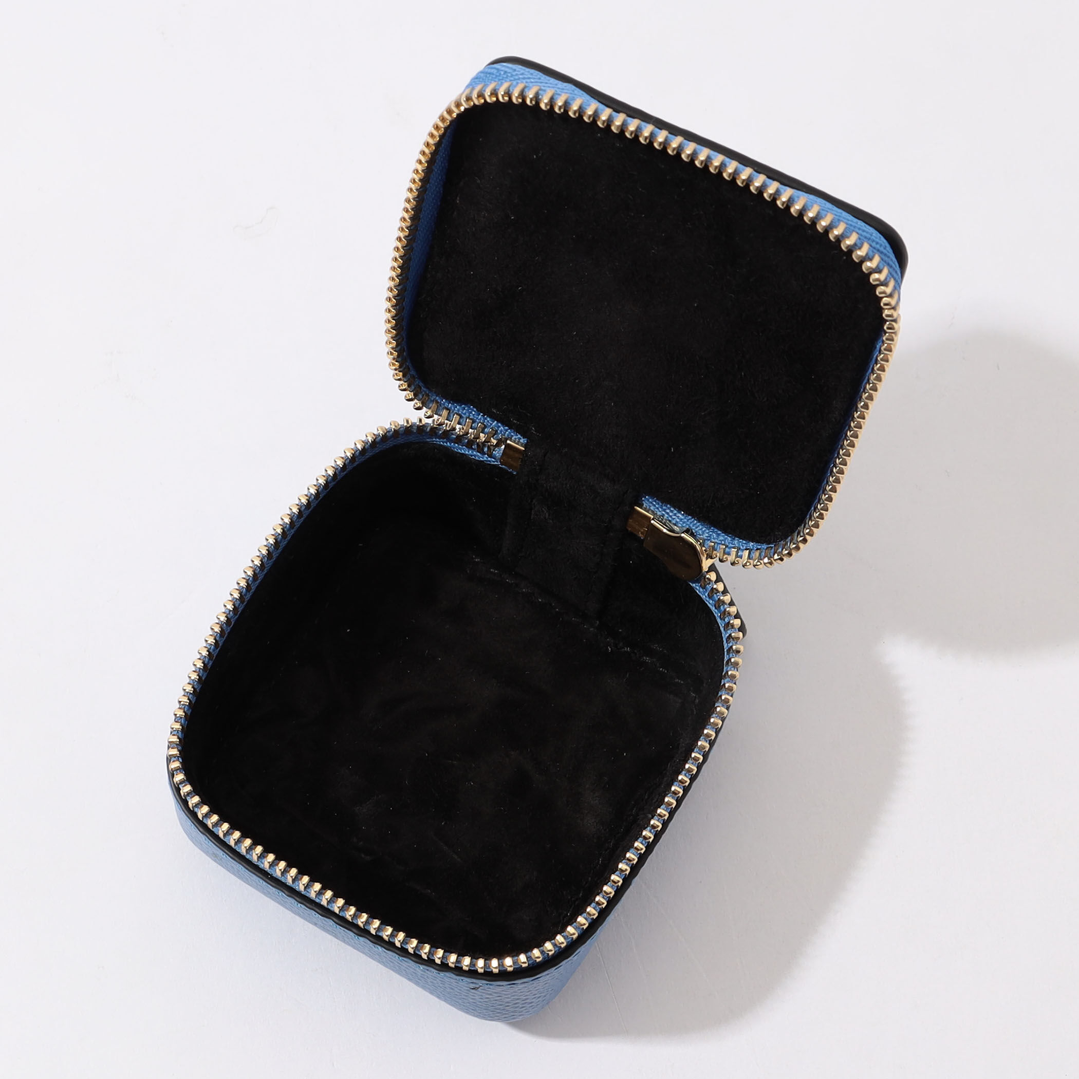 □SMYTHSON SMALL TRINKET CASE 小物入れ｜トゥモローランド