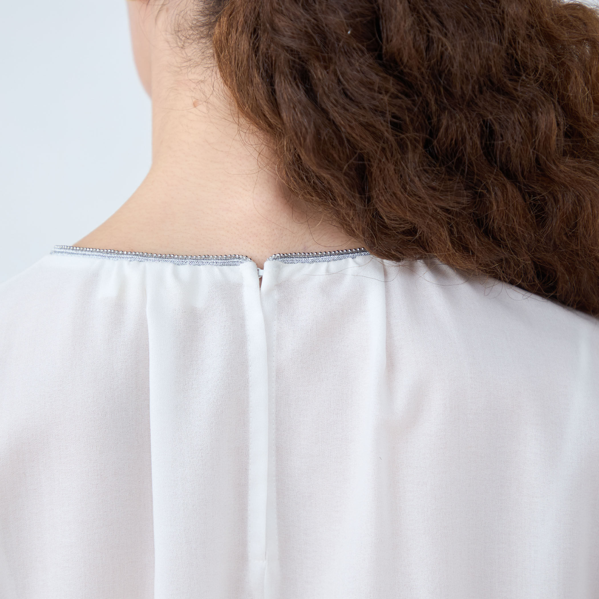 □グロスアムンゼン ブライトチェーンプルオーバー