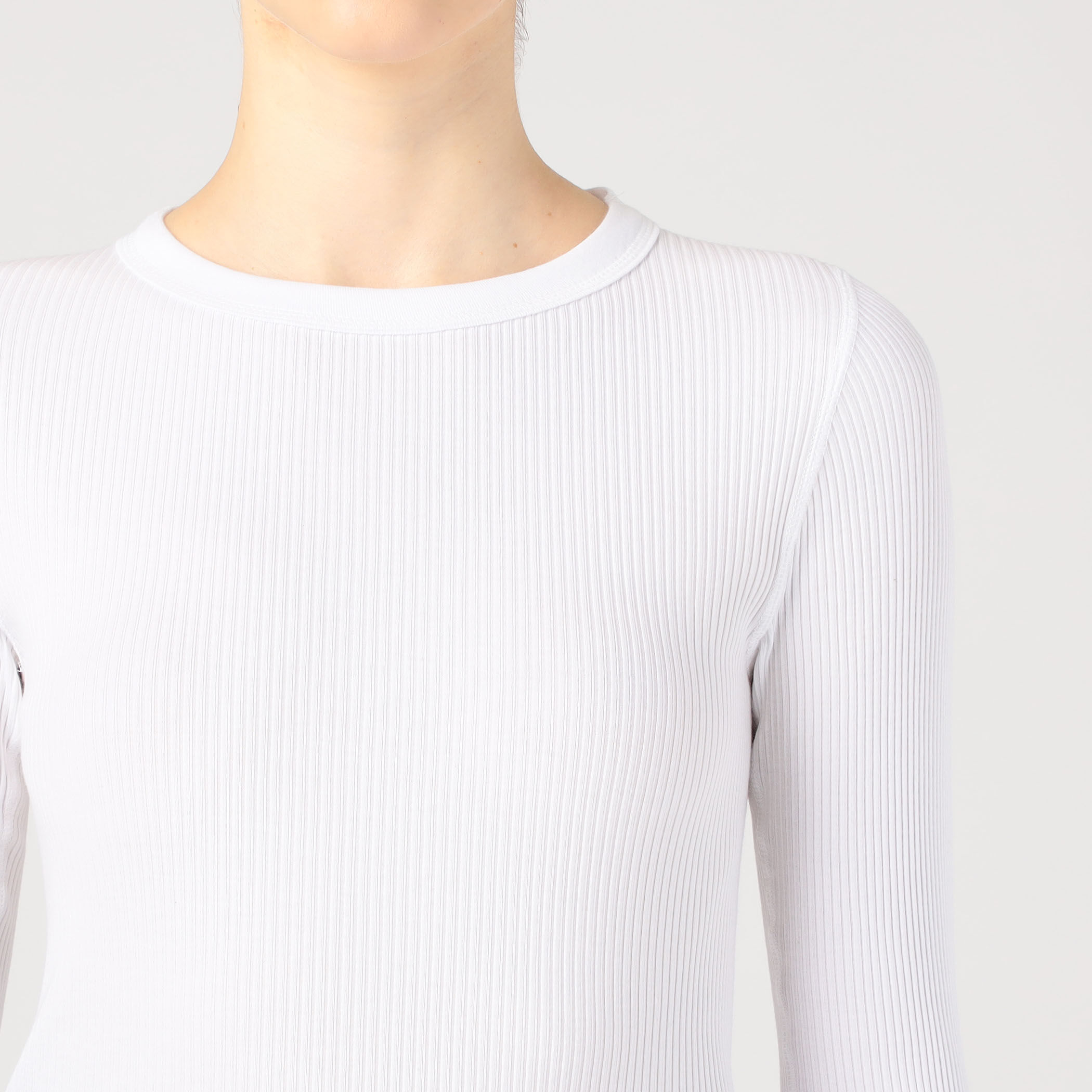 HYKE LONG SLEEVE TEE｜トゥモローランド 公式通販