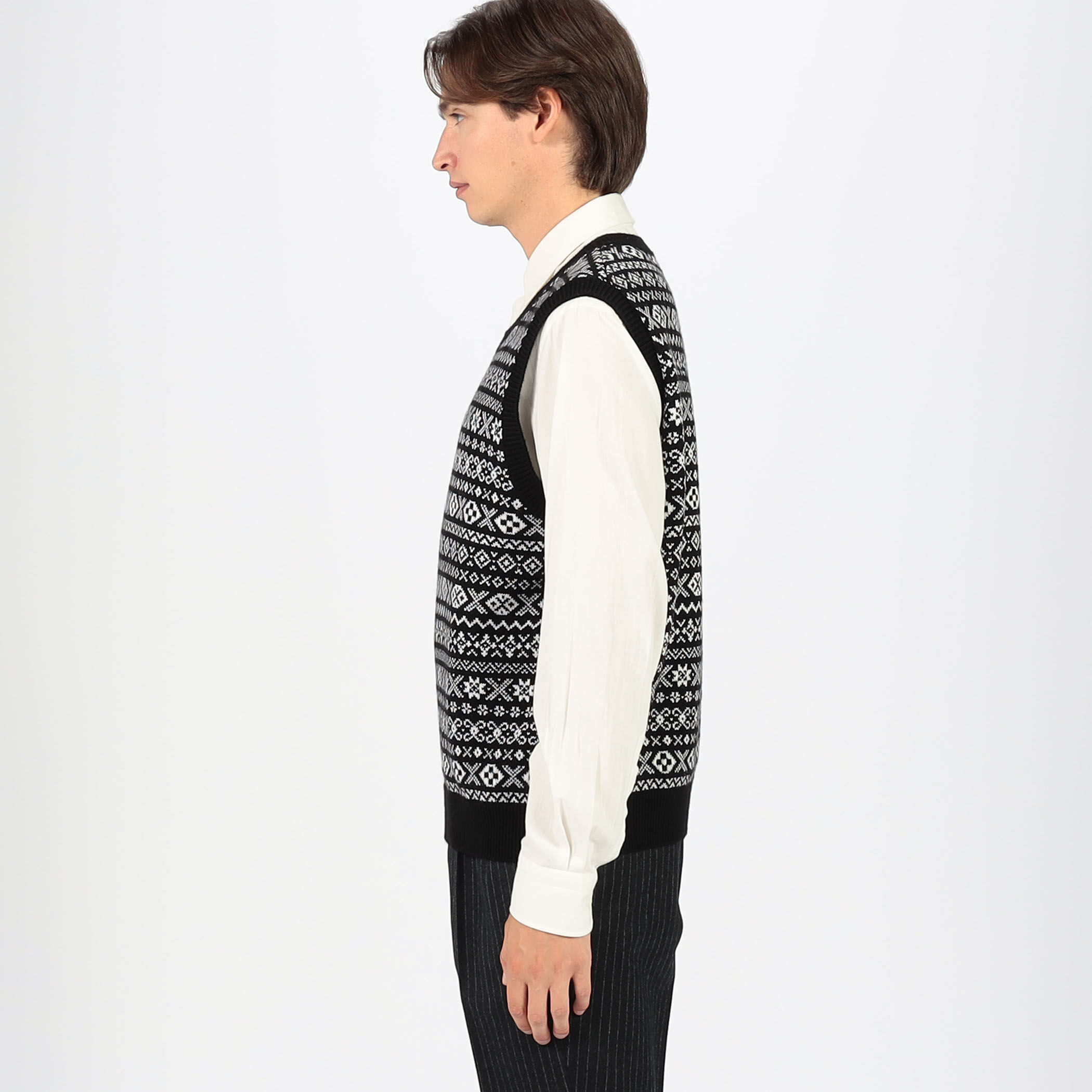 美品✨ トゥモローランド ニットベスト （F） ウール カシミヤ混 サイドボタン ウールカシミヤ フェアアイル クルーネックプルオーバー ニットベスト