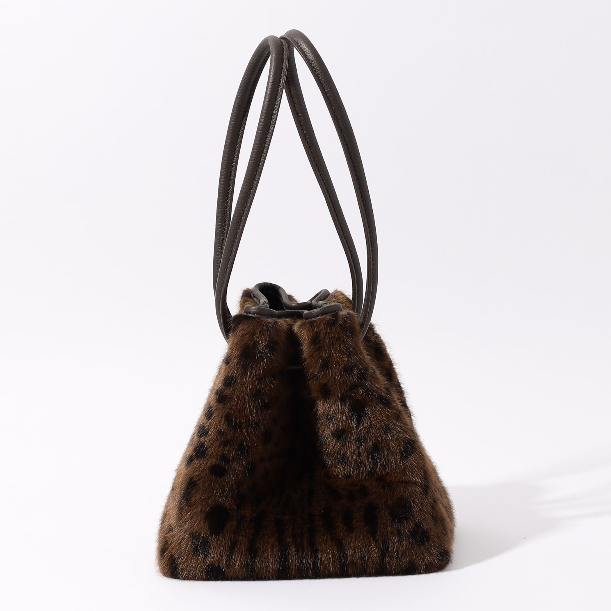 別注】VASIC BOND MINI CHEETAH バッグ｜トゥモローランド 公式サイト