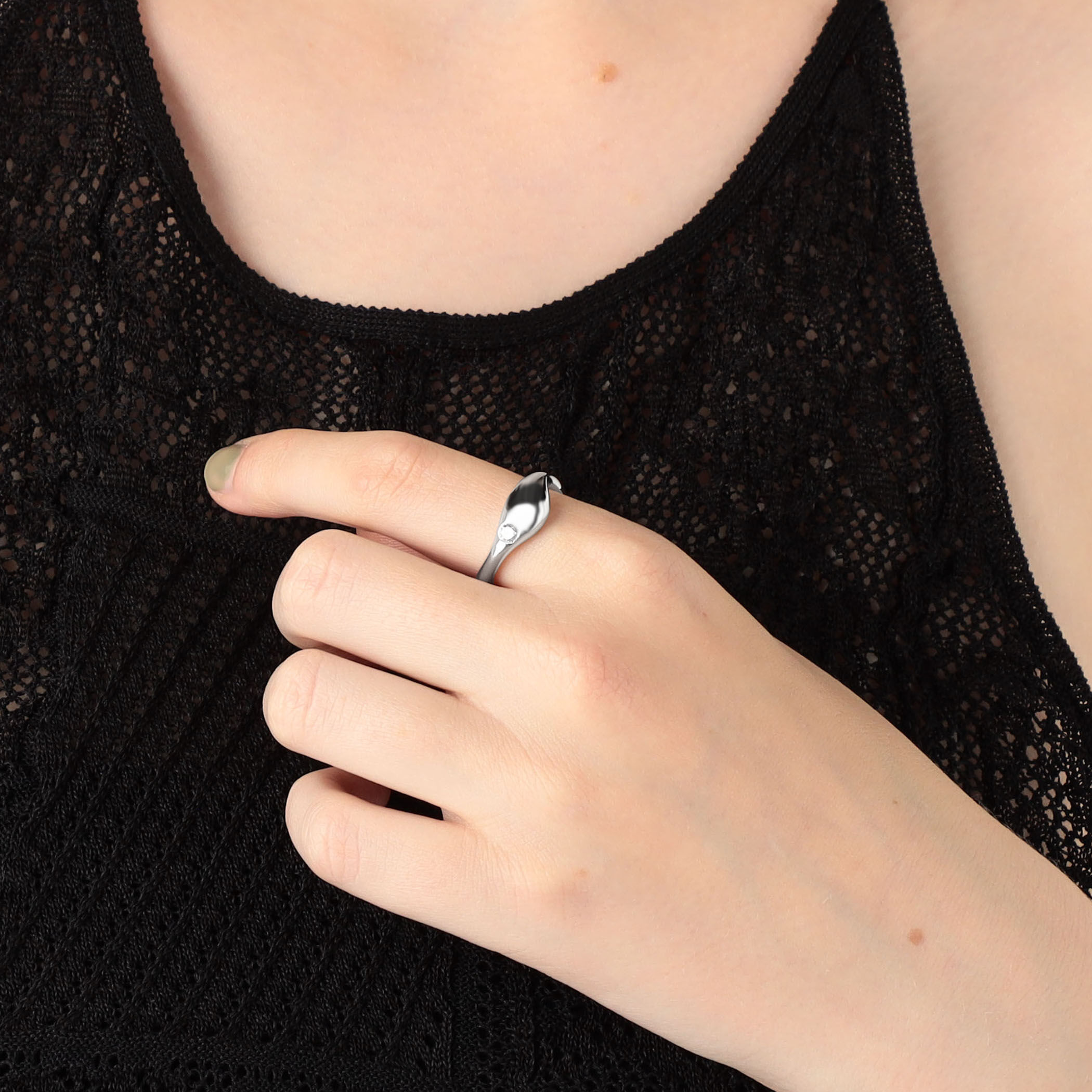 MARIA BLACK Dolphin Ring SLV リング｜トゥモローランド 公式通販