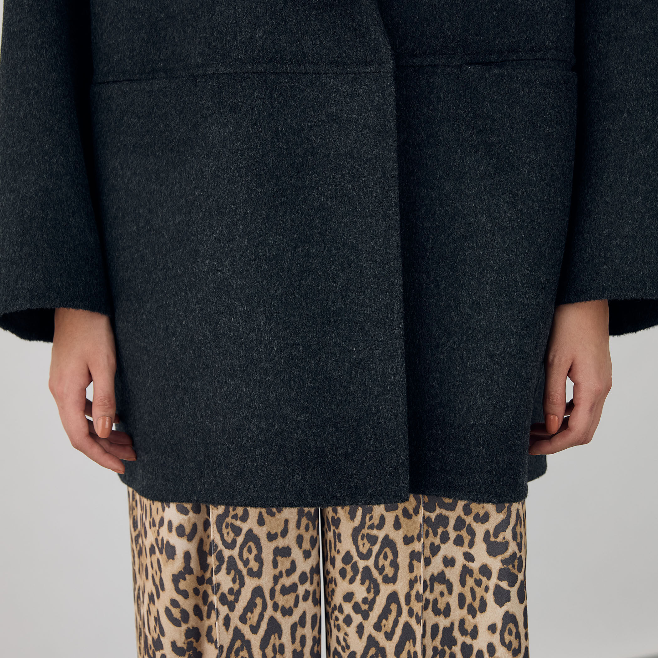 ダブルフェイスメルトンビーバー ウィングカラーコート