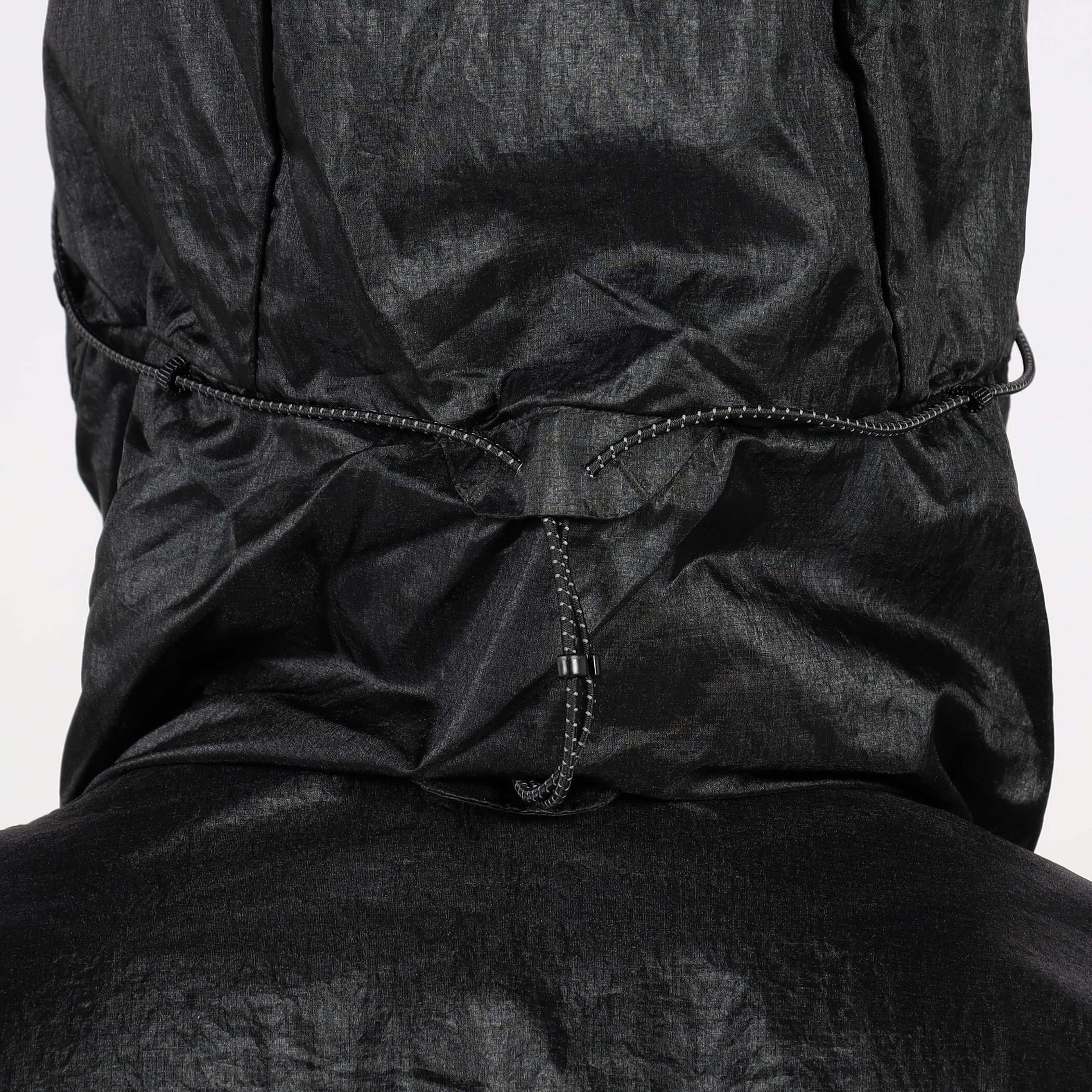SATISFY Pertex Diamond Windbreaker｜トゥモローランド 公式サイト