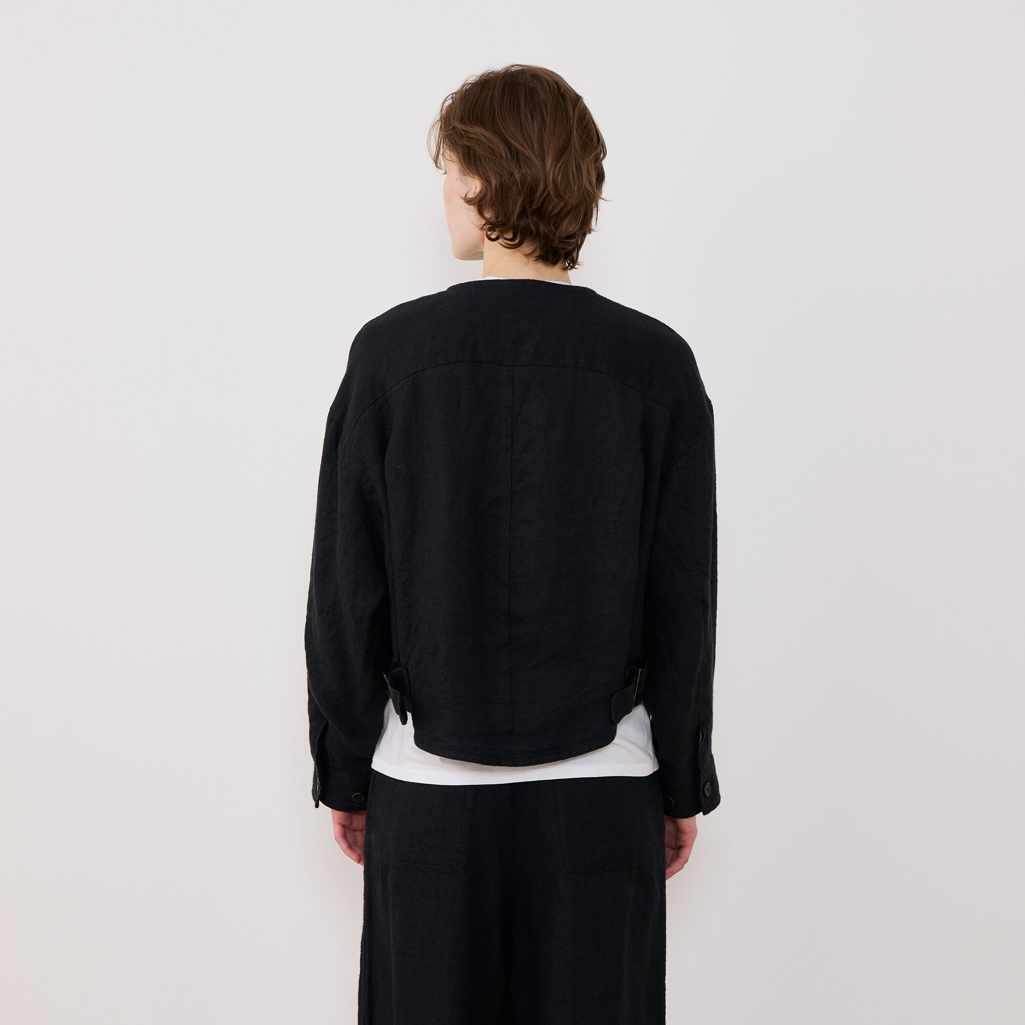 ブラッシュドリネン コクーンブルゾン｜トゥモローランド 公式通販