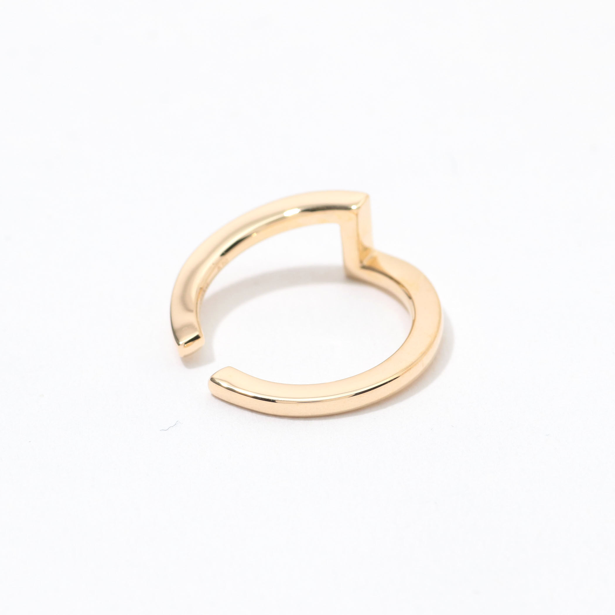 別注】Hirotaka×TOMORROWLAND EAR CUFF｜トゥモローランド 公式通販