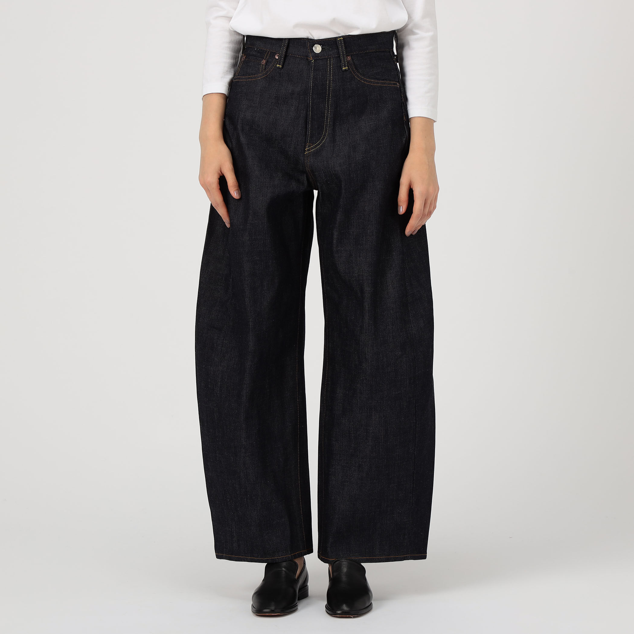 HYKE BARREL-LEG JEANS｜トゥモローランド 公式通販
