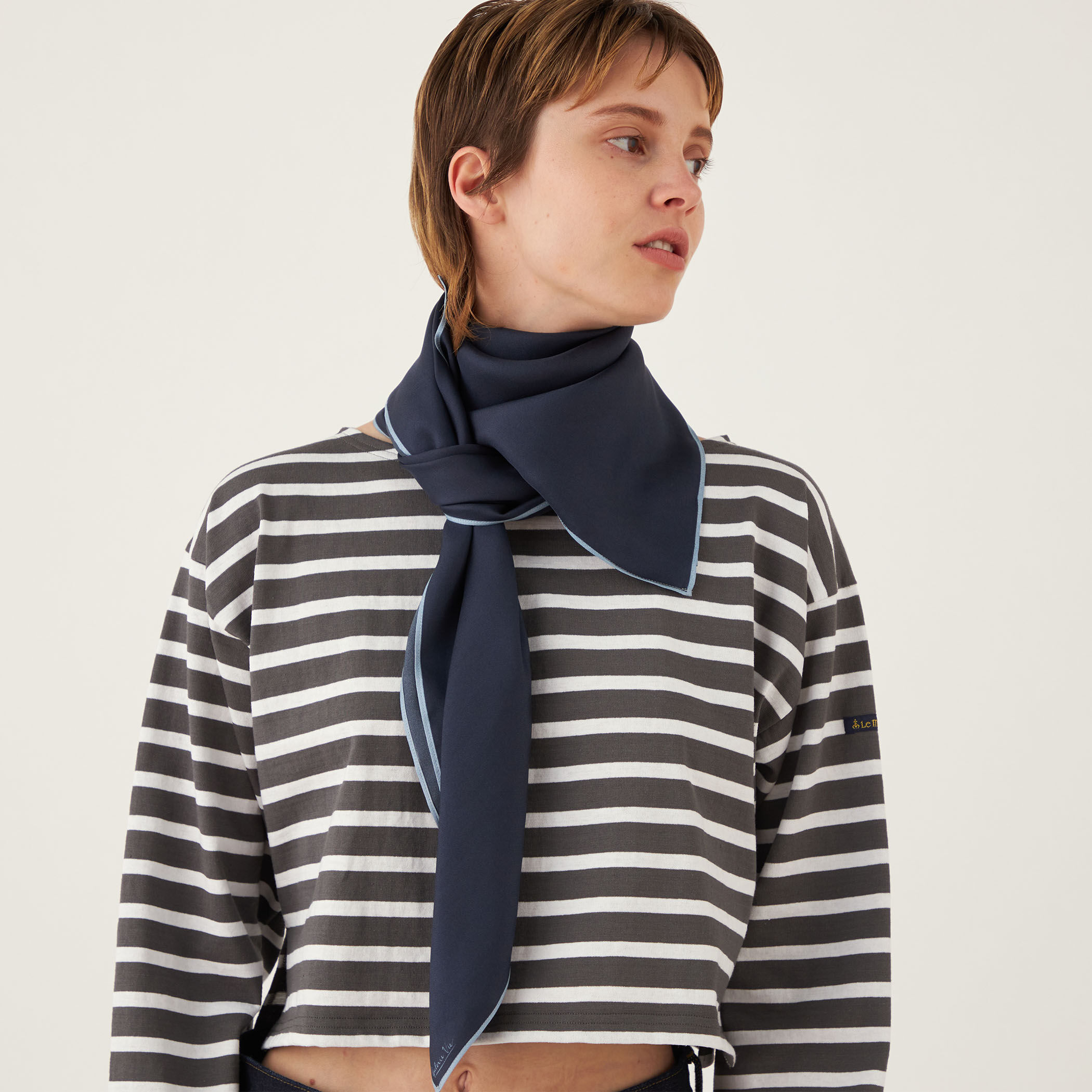 GALERIE VIE／スカーフ大判 item5c27d81c0cbd11ee870b0242ac
