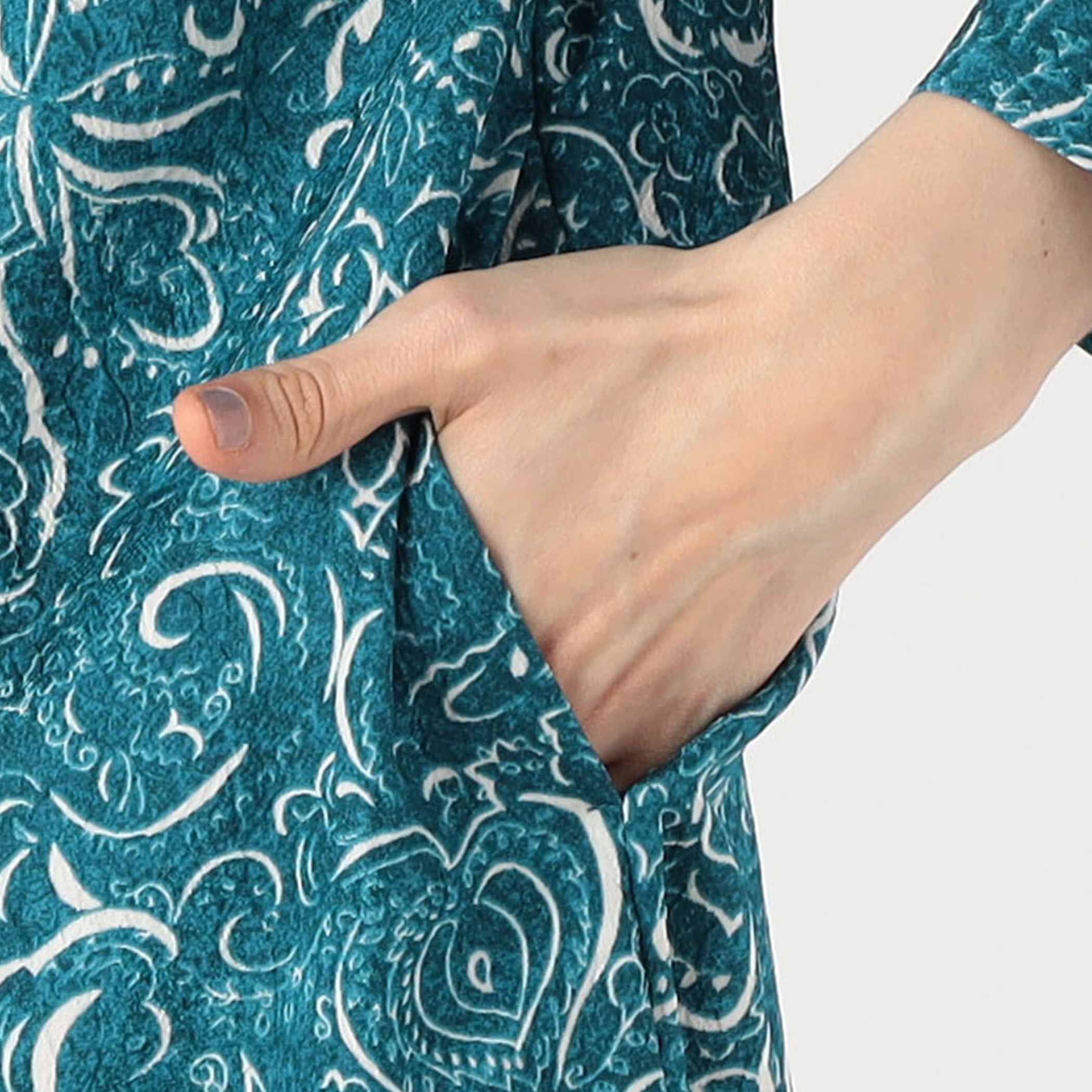 ポリエステルプリントビジュー マキシワンピース｜トゥモローランド