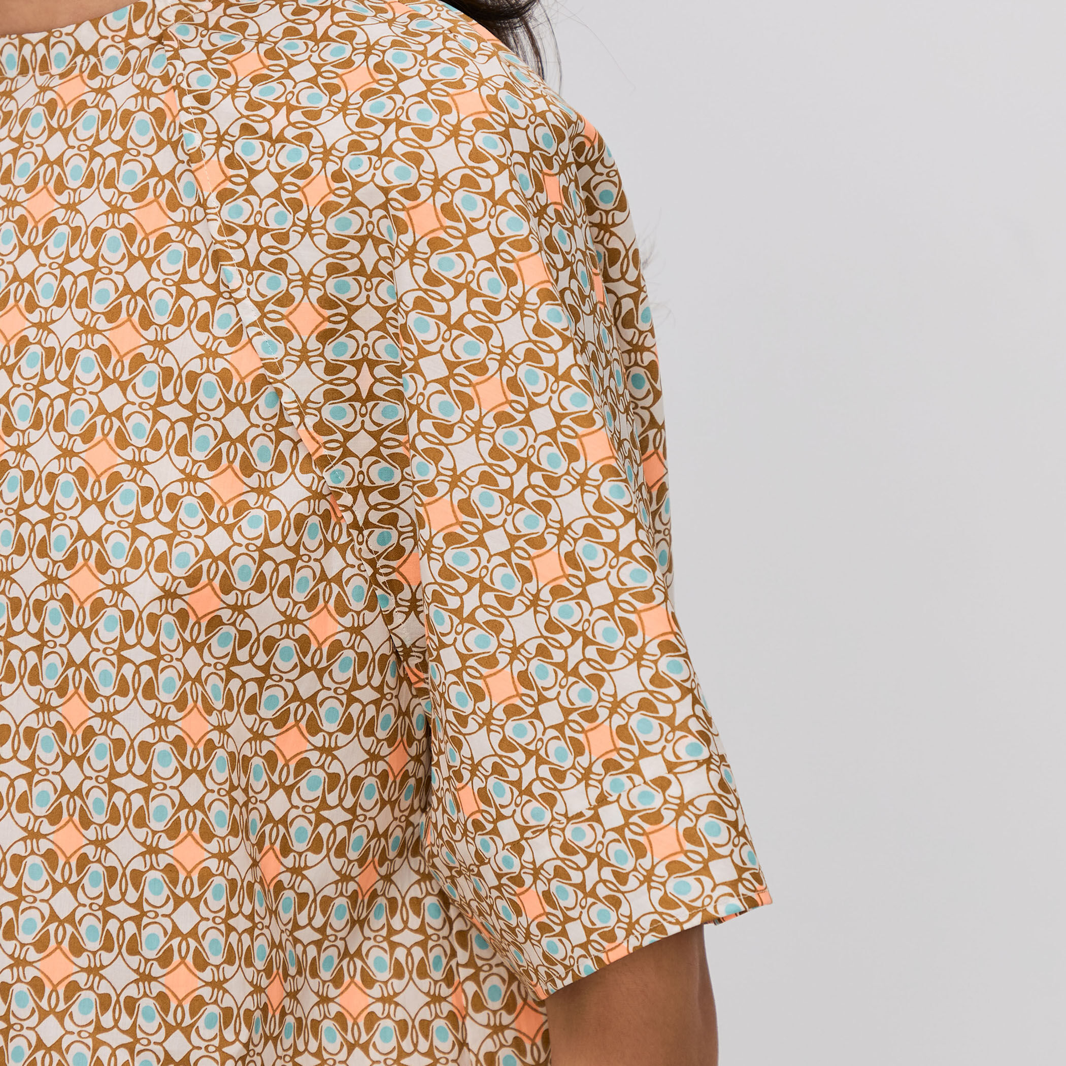 サマーリバティ コットンケープブラウス｜トゥモローランド 公式通販