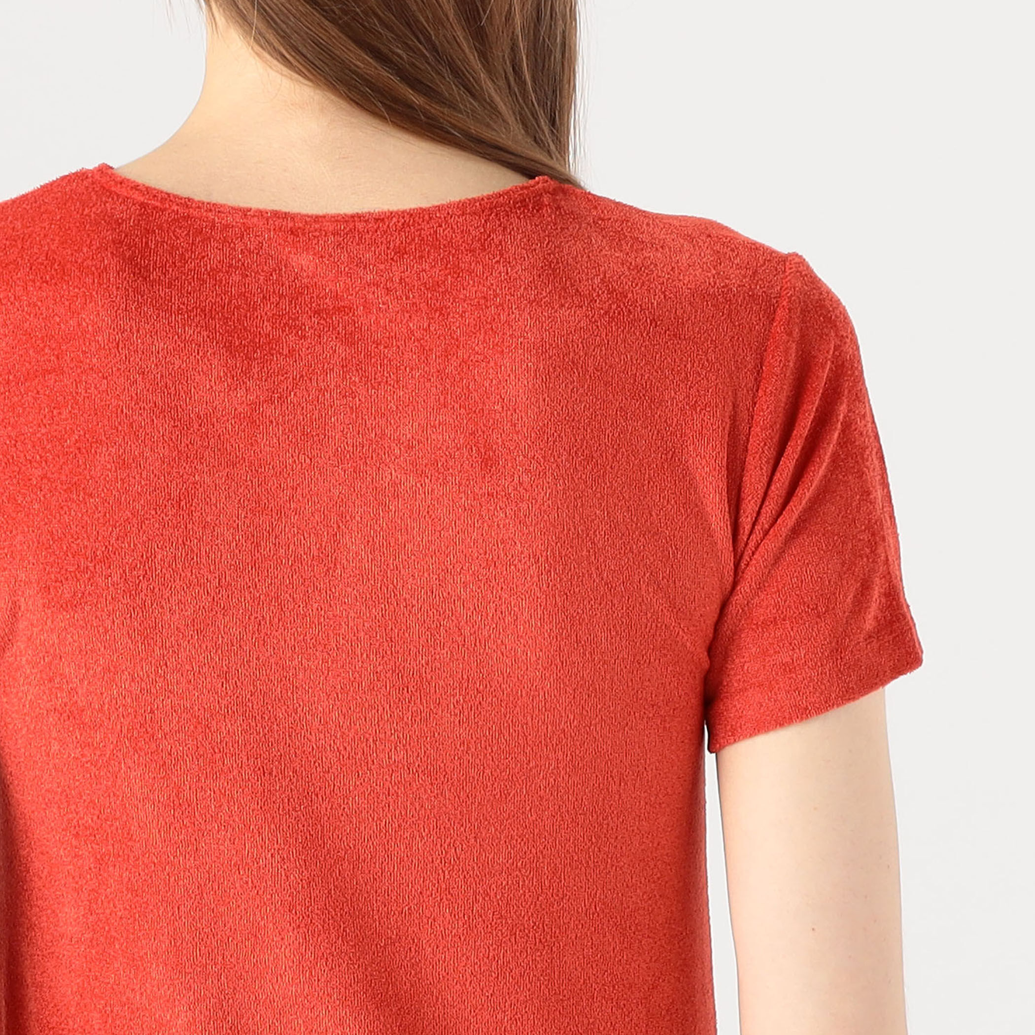 BASERANGE レッド Omo Tシャツ Baserange レッド Omo Tシャツ オレンジ | Lyst