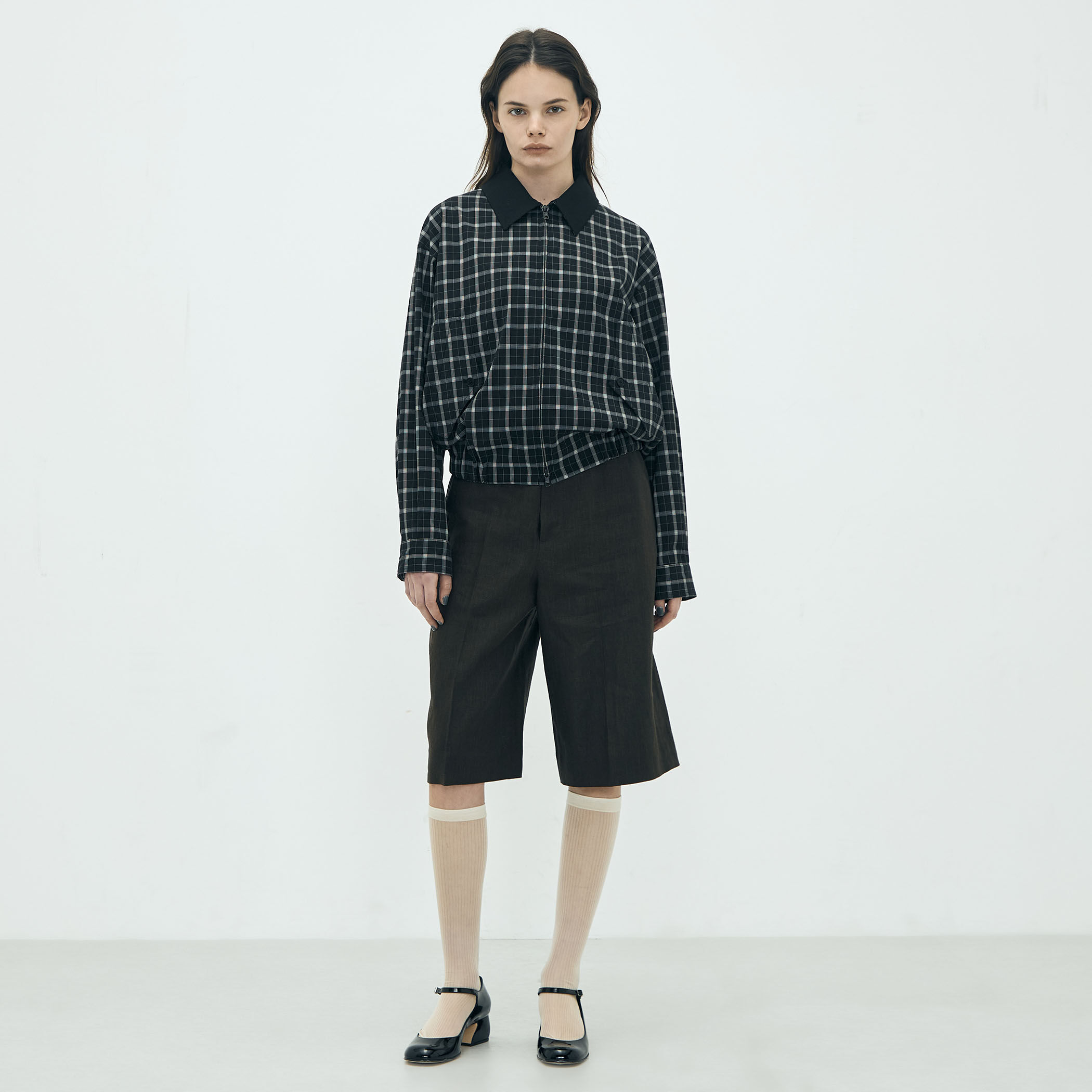 美品　ebure エブール　ベルテッドリネンタックショートパンツ　定価4.7万 edition pourell リネン タックショートパンツ｜トゥモローランド 公式通販