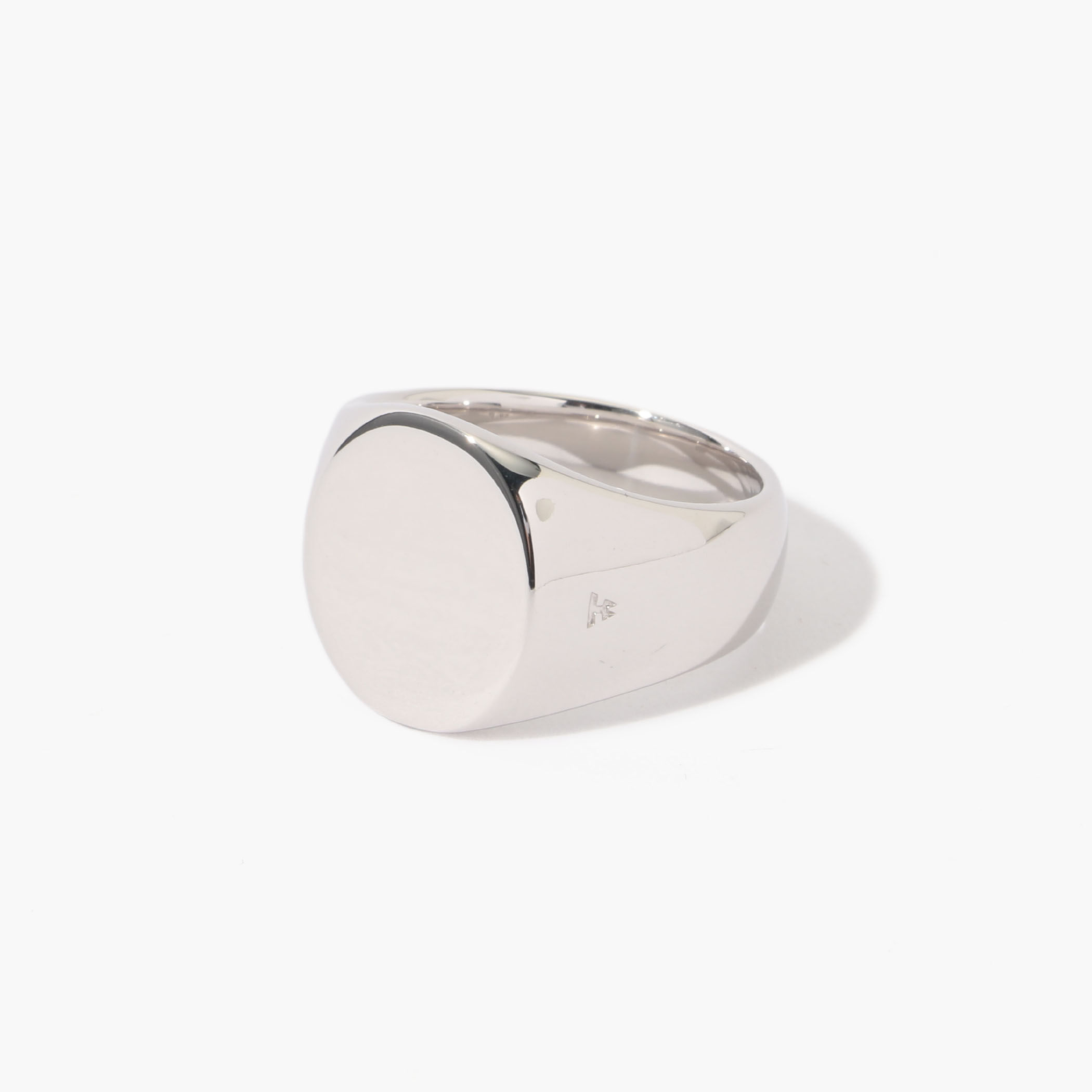TOM WOOD シルバーリング THE OVAL POLISHED｜トゥモローランド