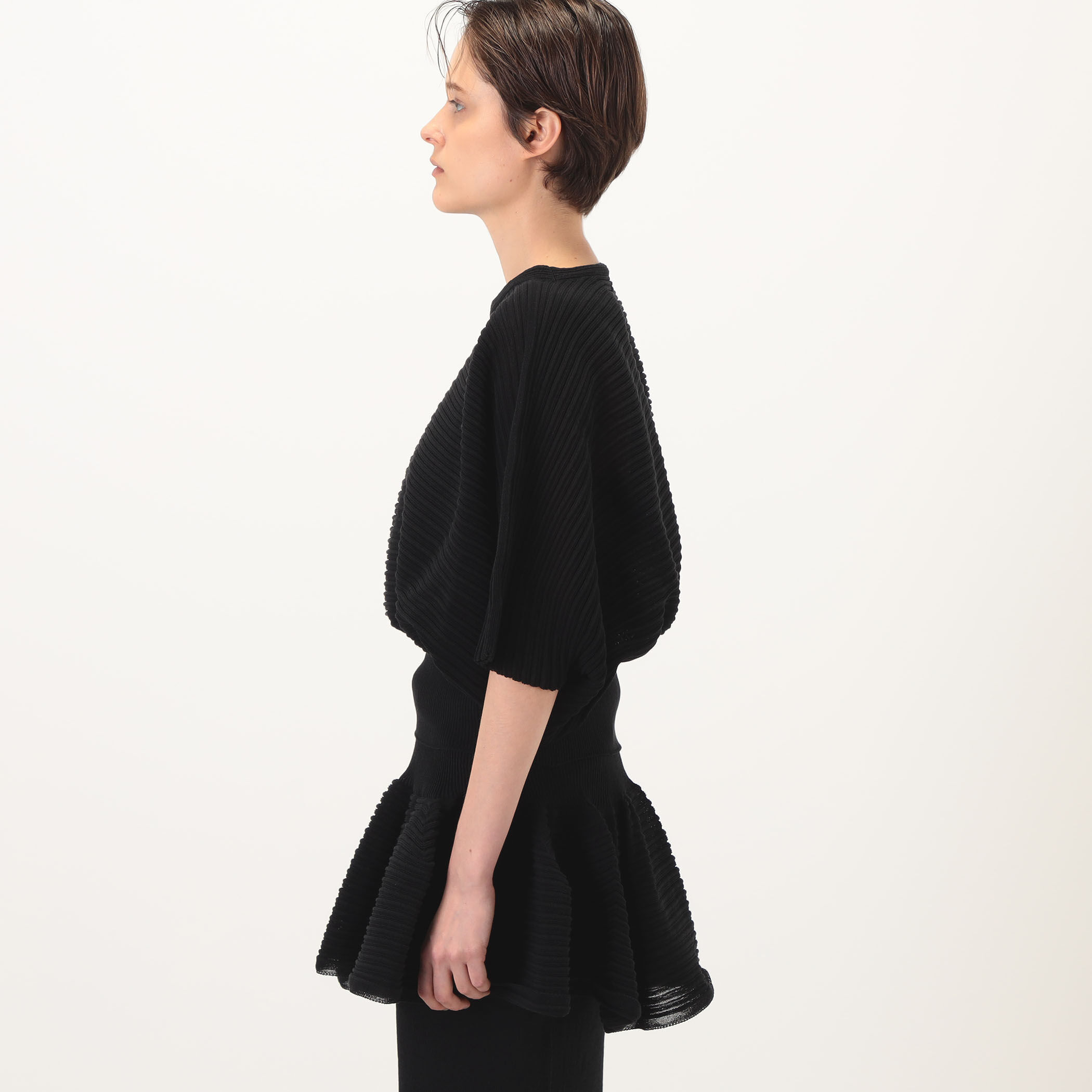 CFCL TC POTTERY SHORT SLEEVE ROUND TOP プルオーバー