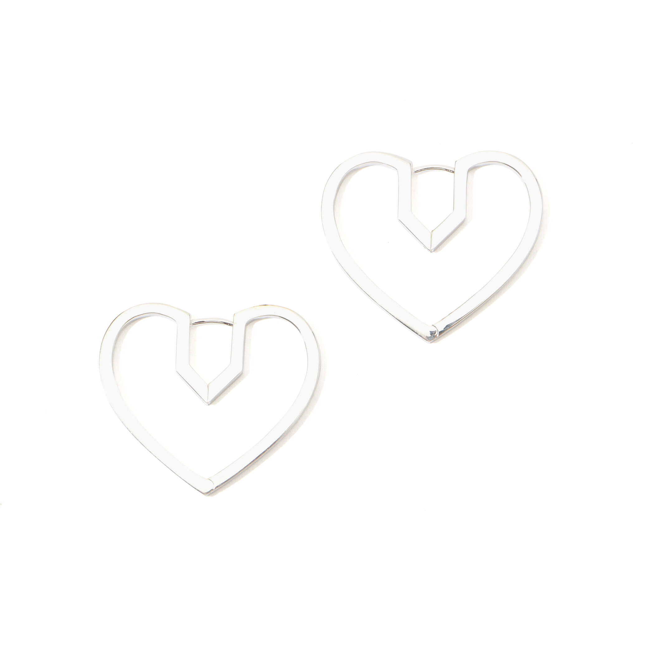 PLOW ゴールド ハート型 フープピアス