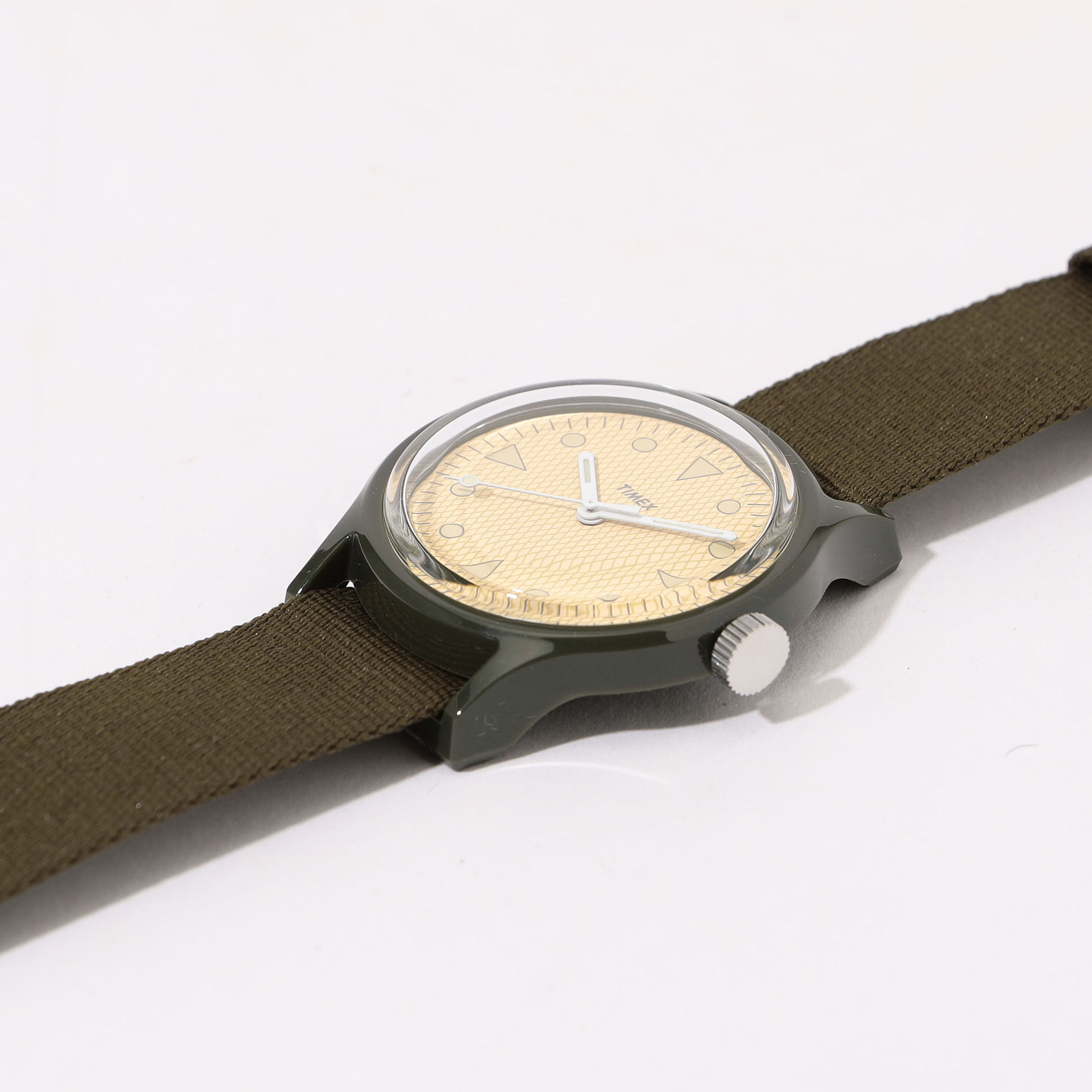 TIMEX×TOMORROWLANDミリタリーウォッチトゥモローランド腕時計 タイメックス「CAMPER」に、トゥモローランドの別注ウォッチが誕生～8