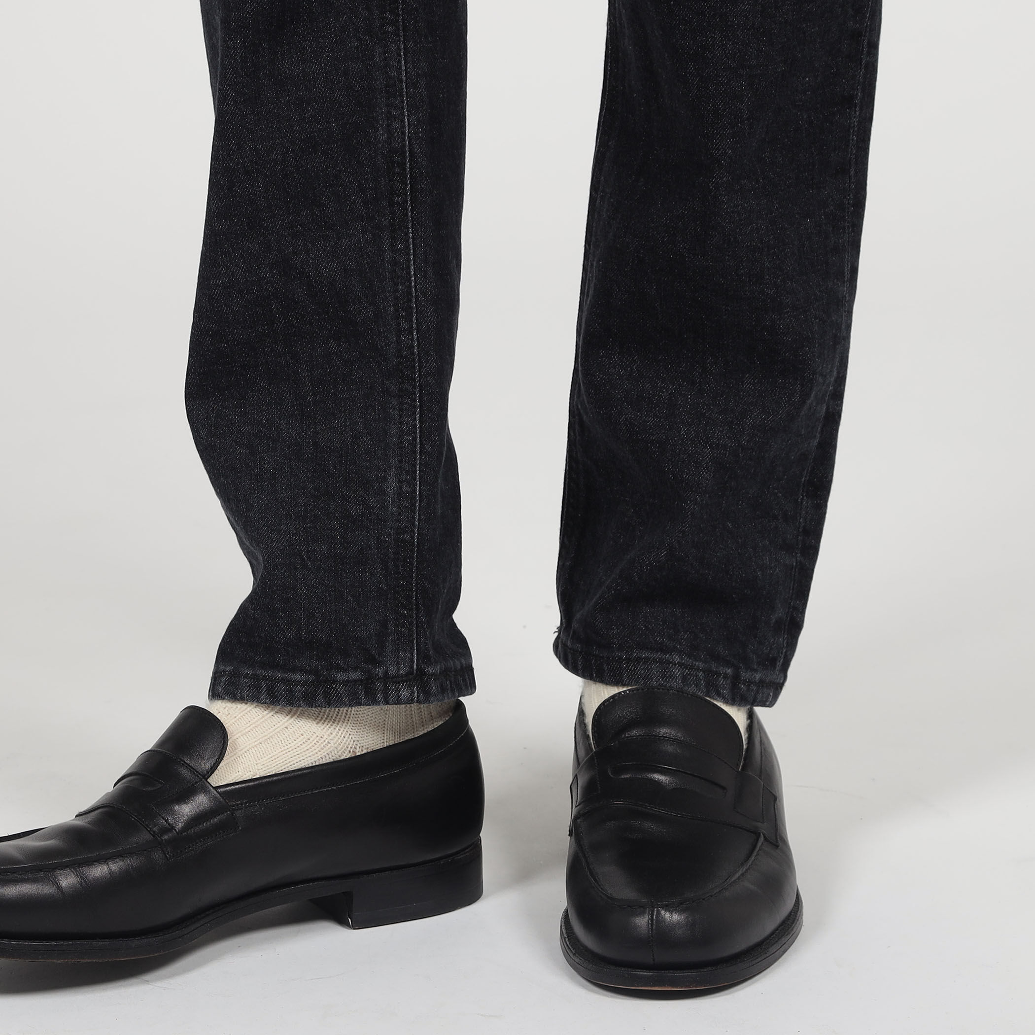 別注】PT TORINO ストレッチデニム 5ポケットパンツ｜トゥモローランド