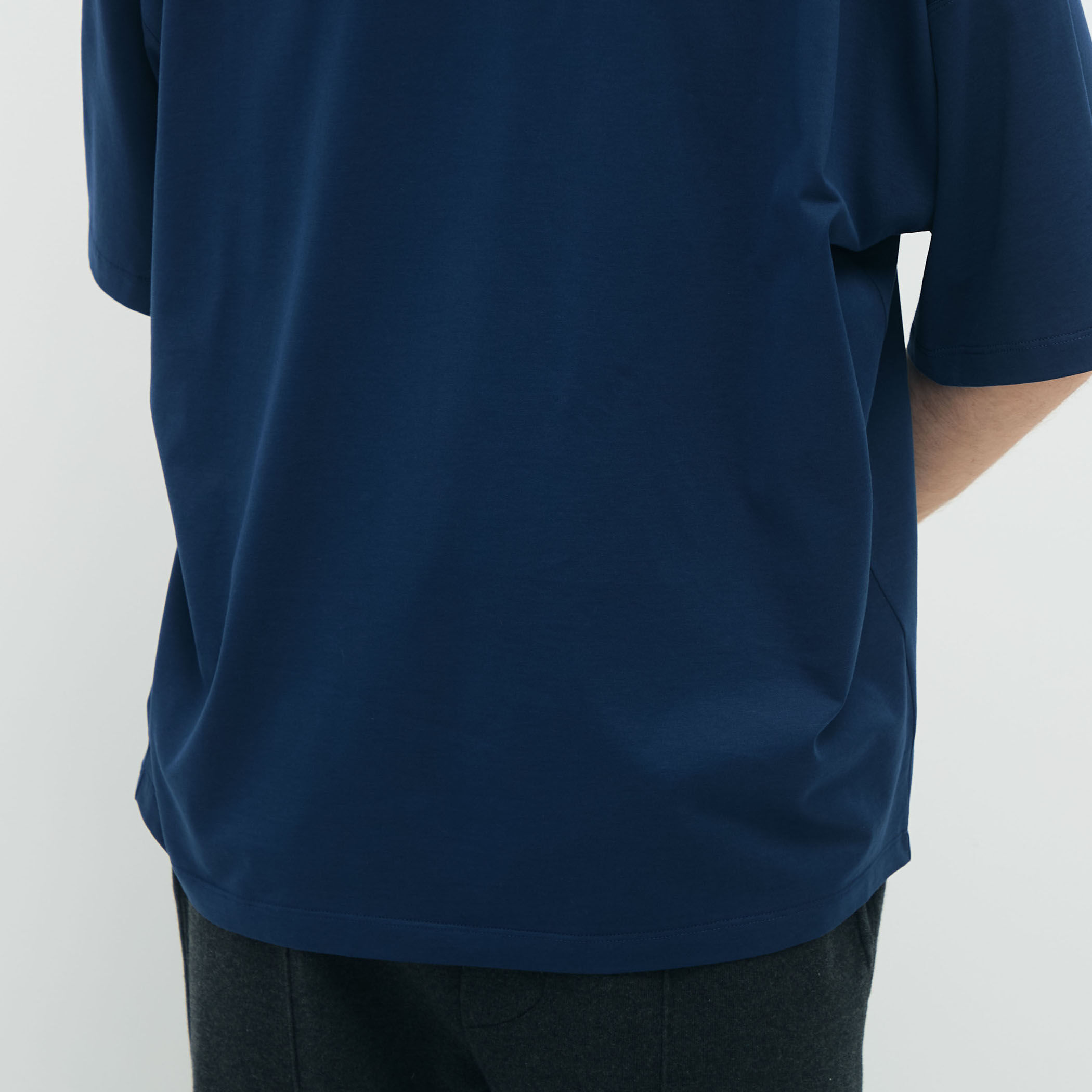 CABaN ビルドネックTシャツ　オーバサイズ　ホワイト　F ドロップショルダー CABaN コットン ビルドネックTシャツ｜トゥモローランド 公式通販