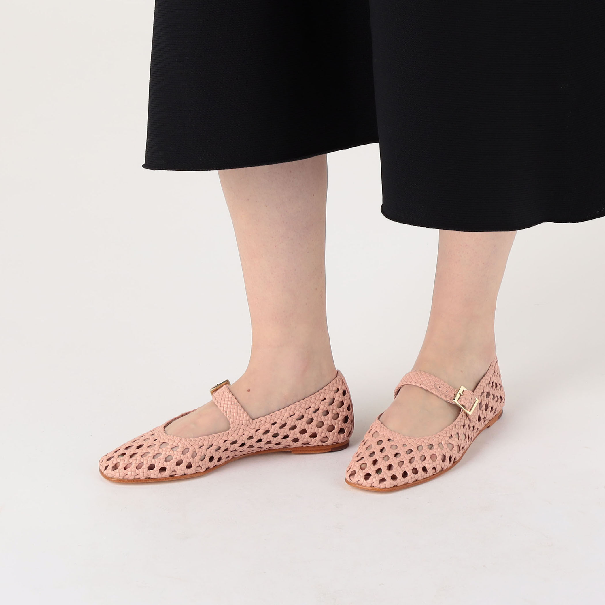 ■専用■美品「リュニック エ モア」トゥモローランド購入 フラットシューズ L'unique et moi (Women) / リュニック エ モア TOP