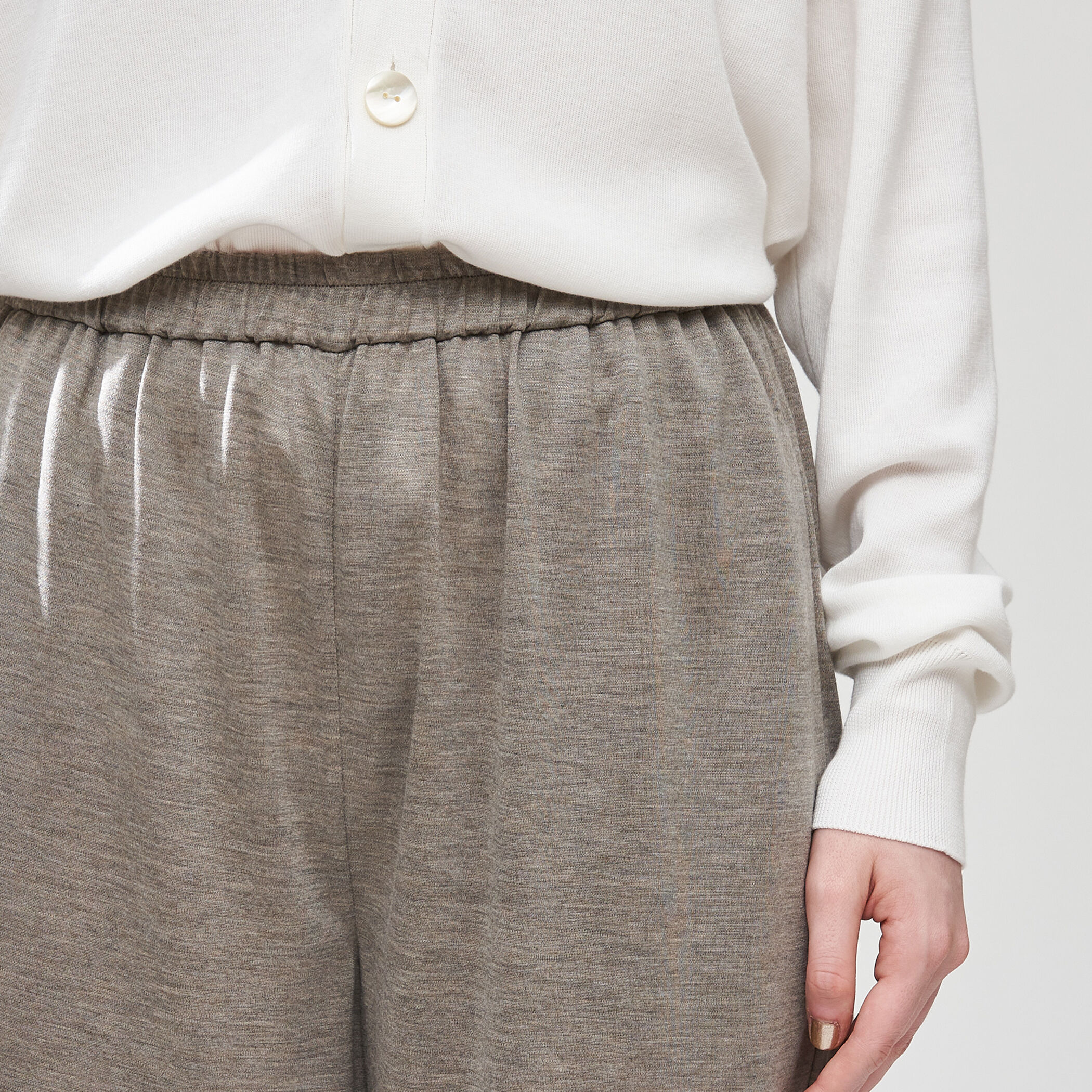 ヘザークロスジャージー イージーワイドパンツ｜トゥモローランド 公式通販