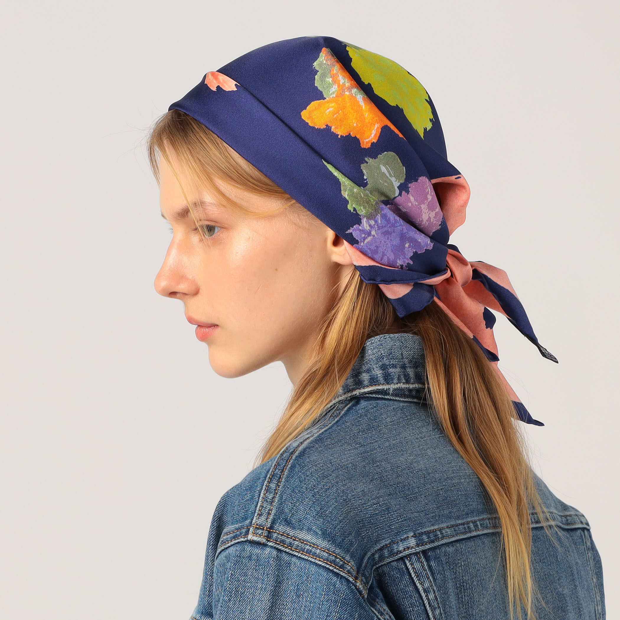 Atelier TOMORROWLAND PAINT FLOWER シルクスカーフ｜トゥモローランド