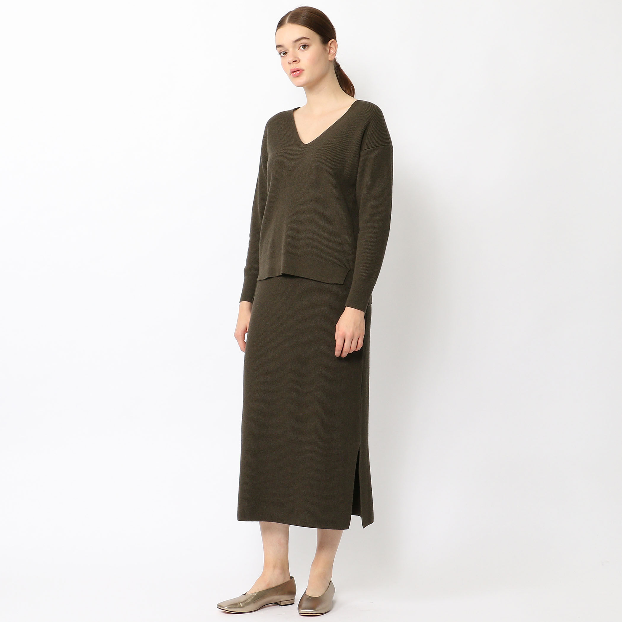 コットンウール Vネックプルオーバー｜トゥモローランド 公式通販