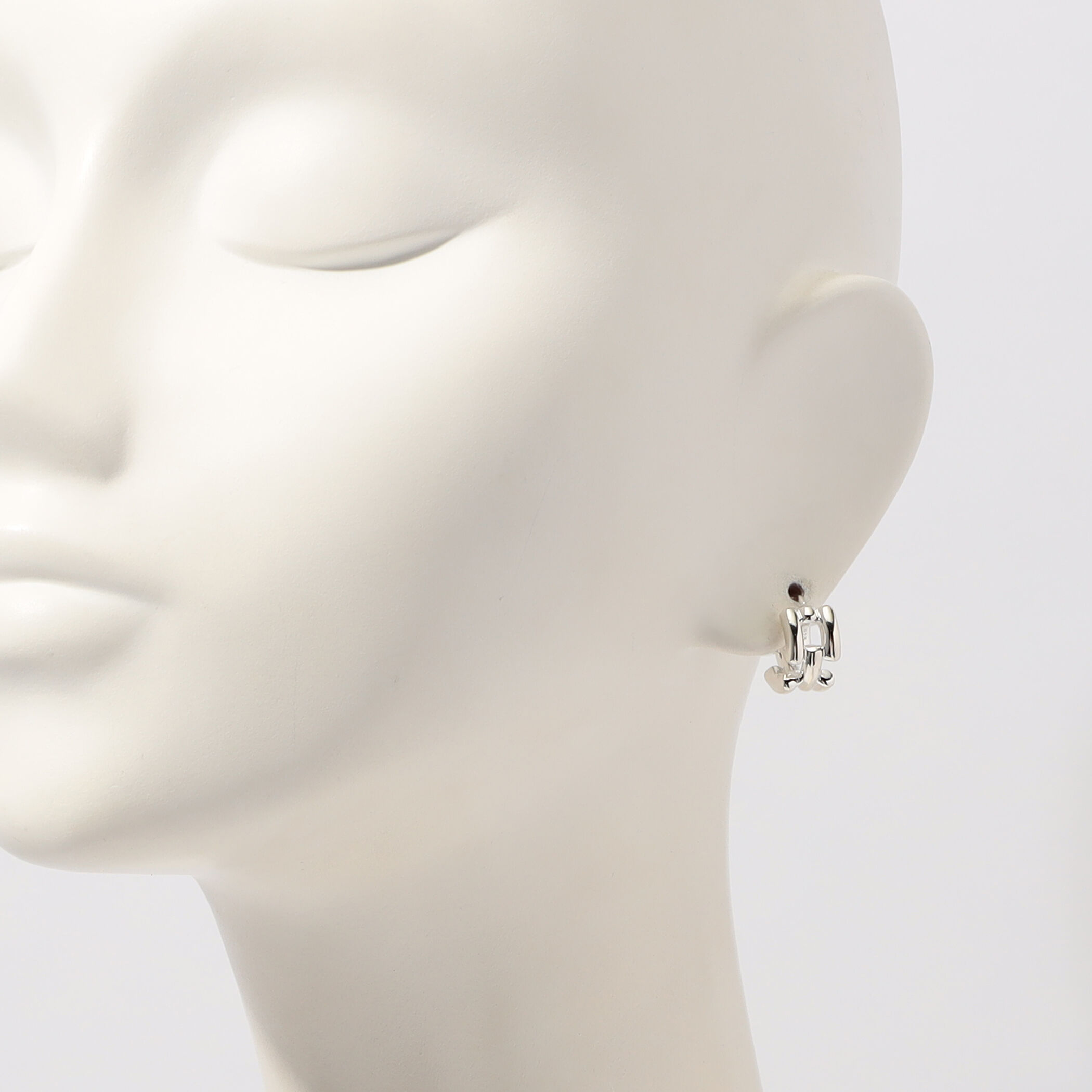 Maggoosh TWINKER LOBE ピアス small｜トゥモローランド 公式通販