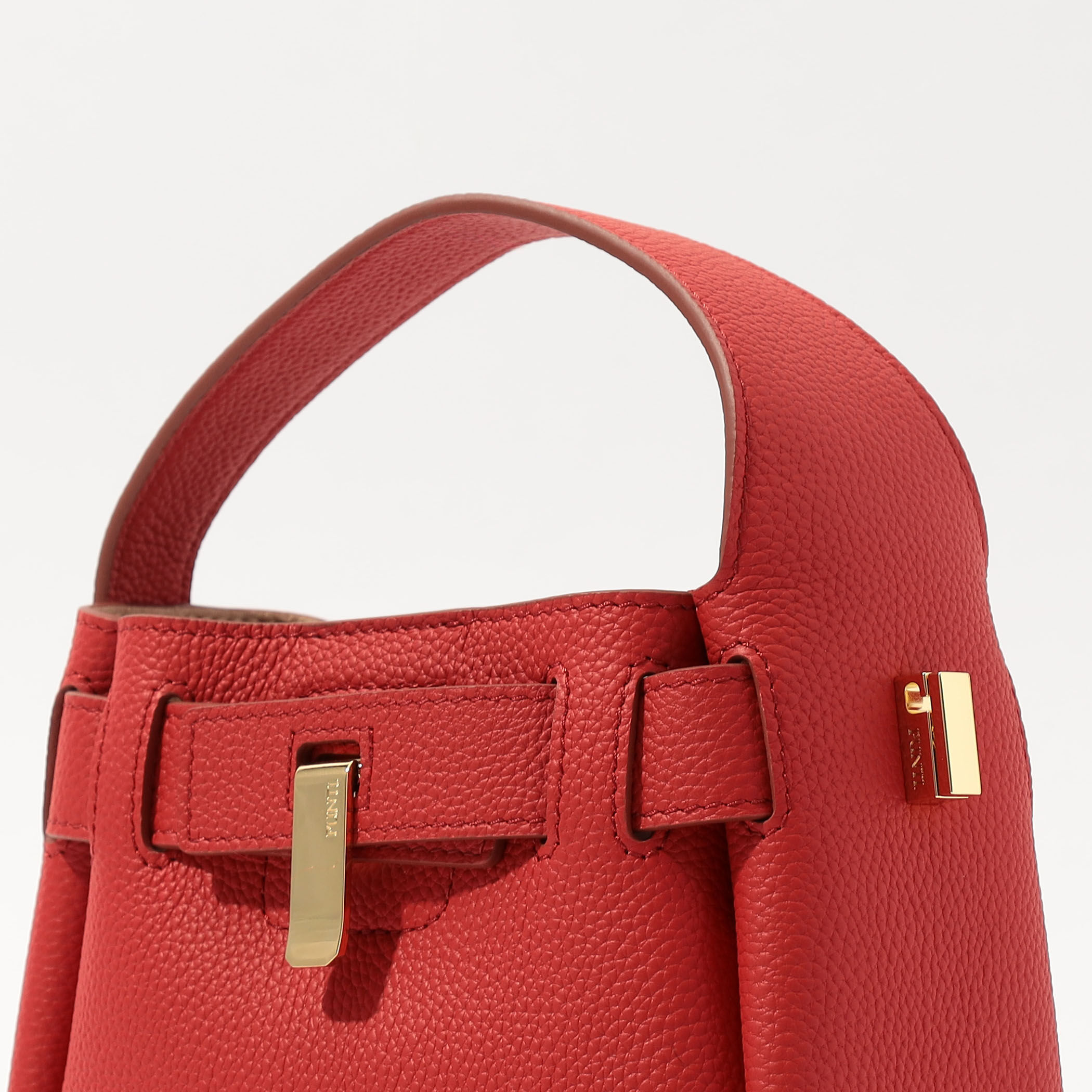 PUNTI. MIRROR ショルダーバッグ ブラック PUNTI. MIRROR ショルダーバッグ｜トゥモローランド 公式通販