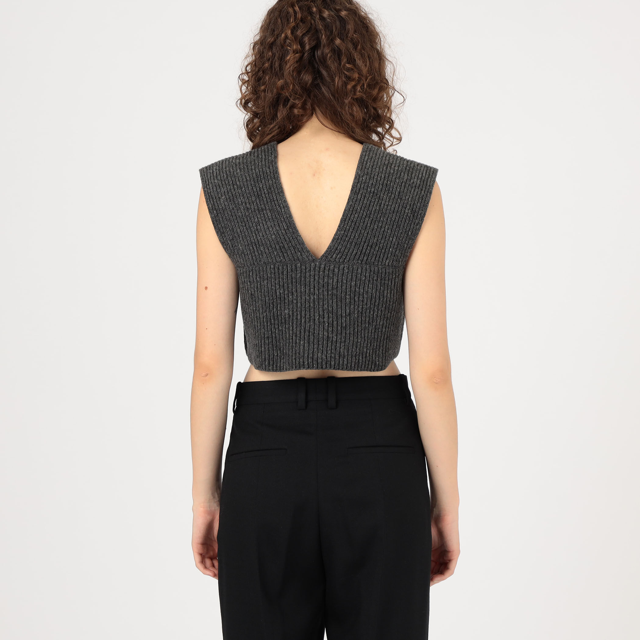 HYKE RIBBED CROPPED VEST｜トゥモローランド 公式通販