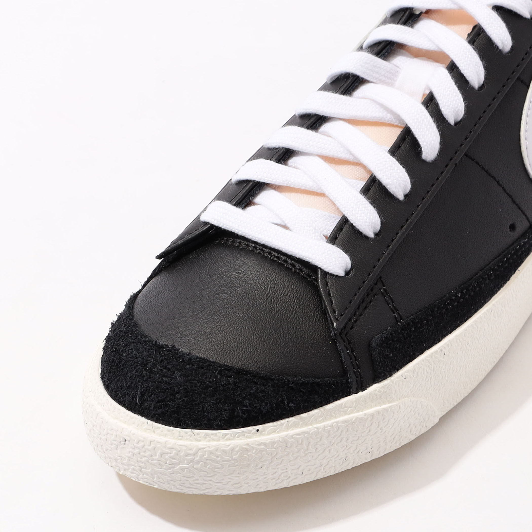 Nike BLAZER LOW 77 VINTAGE スニーカー｜トゥモローランド 公式通販