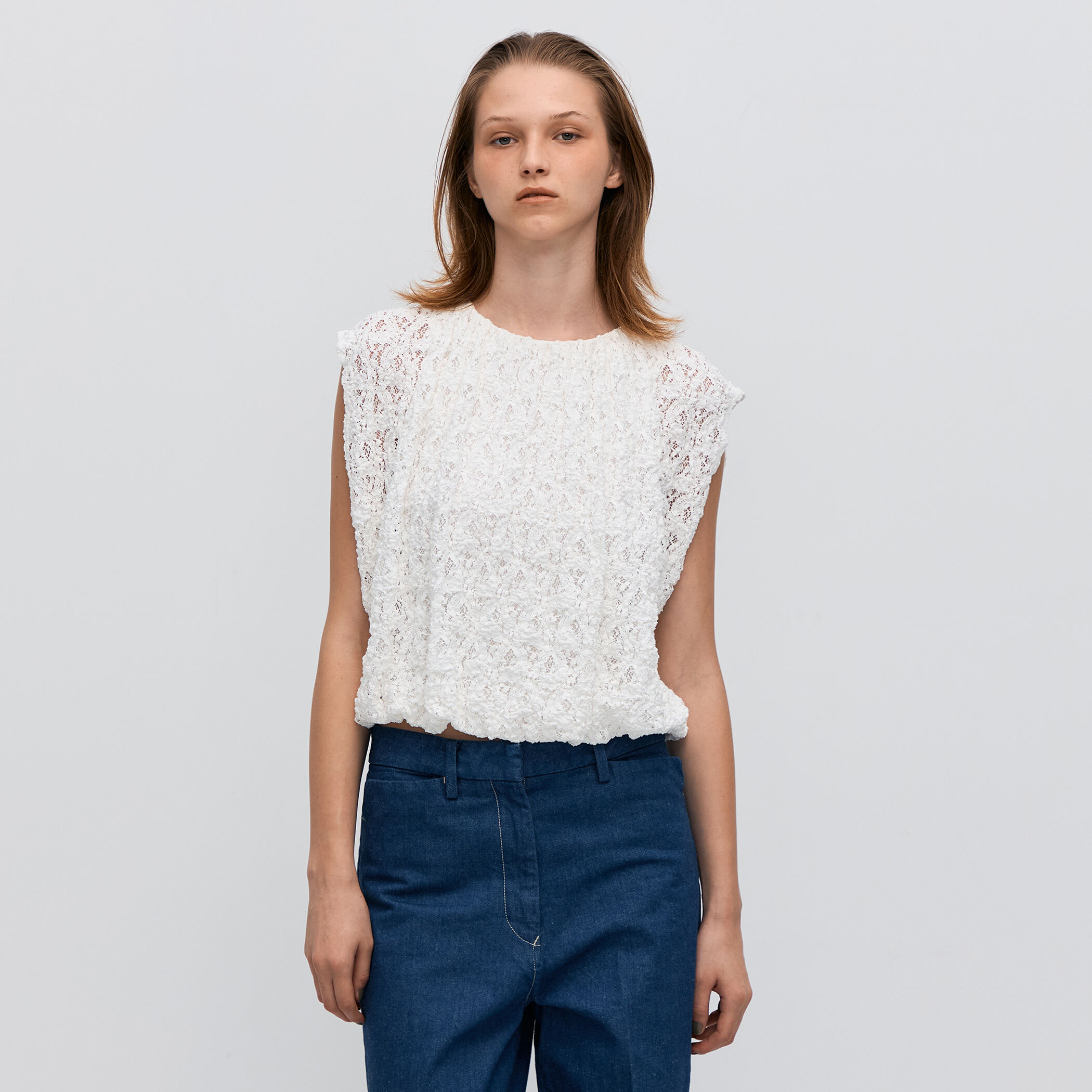 ストレッチレース ギャザーノースリーブプルオーバー