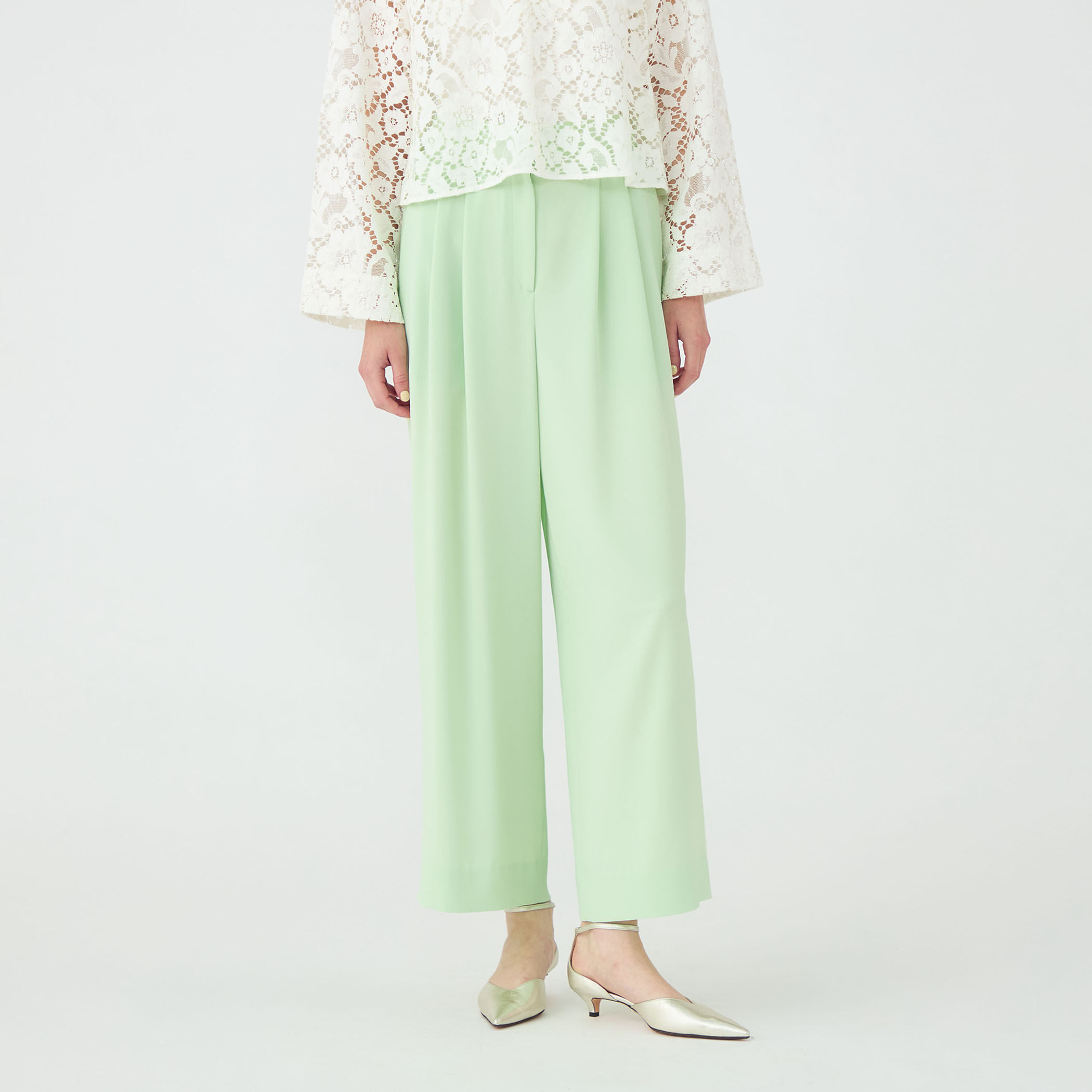 WEB先行予約】サンディジョーゼット タックワイドパンツ